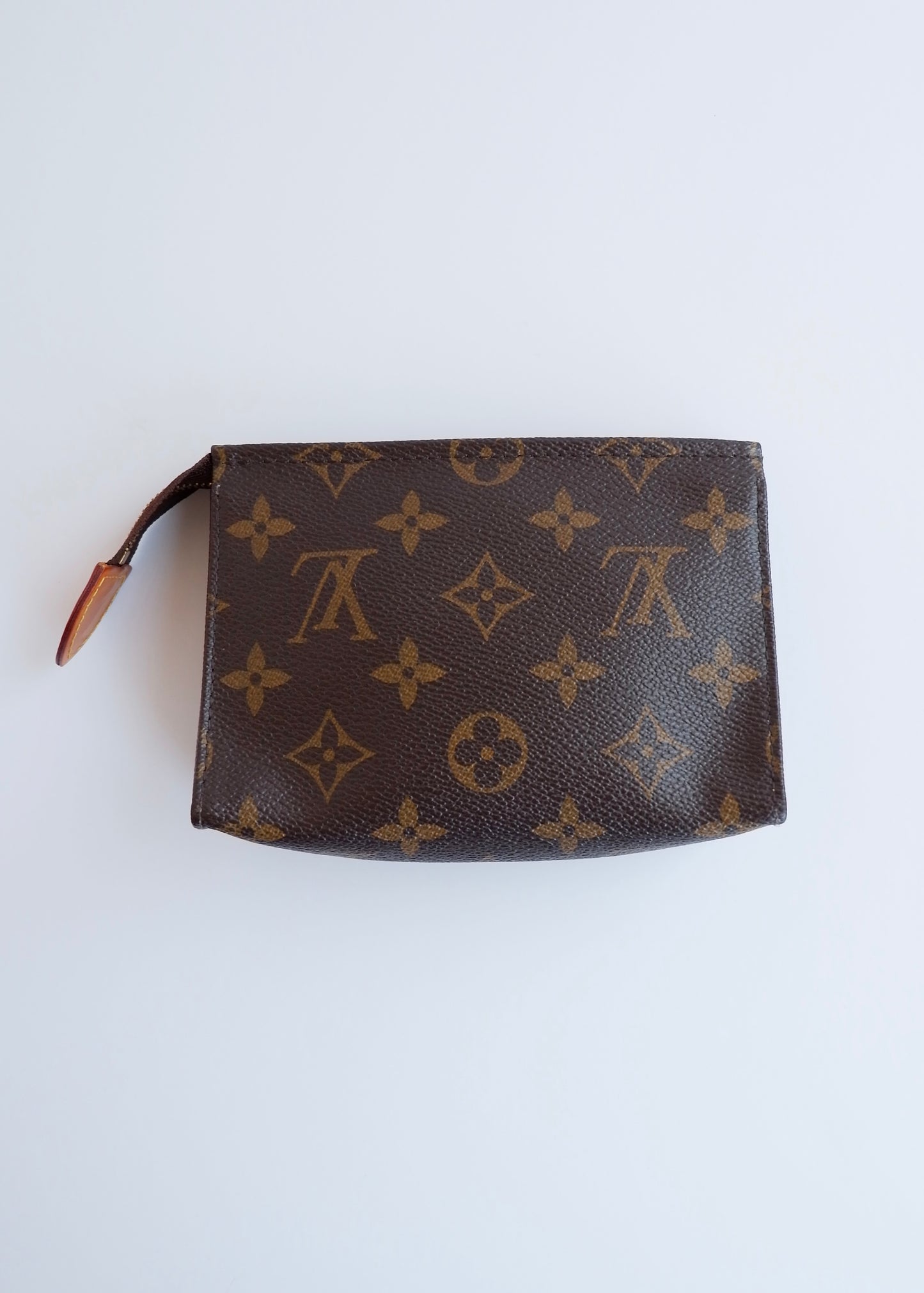 Authentic Preowned Louis Vuitton Monogram Toiletry 15
