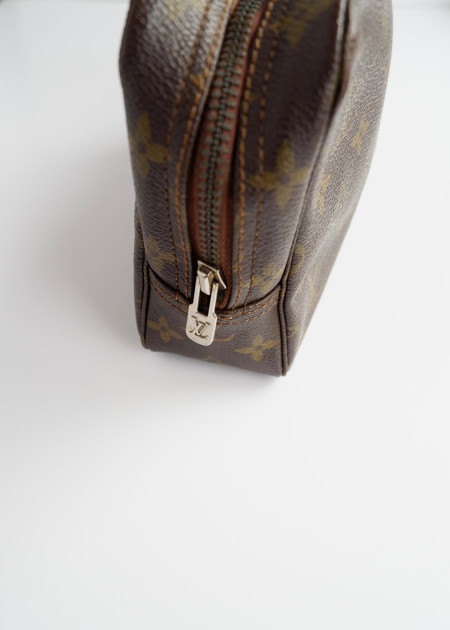 Authentic Preowned Vintage Louis Vuitton Monogram Toiletry Bag