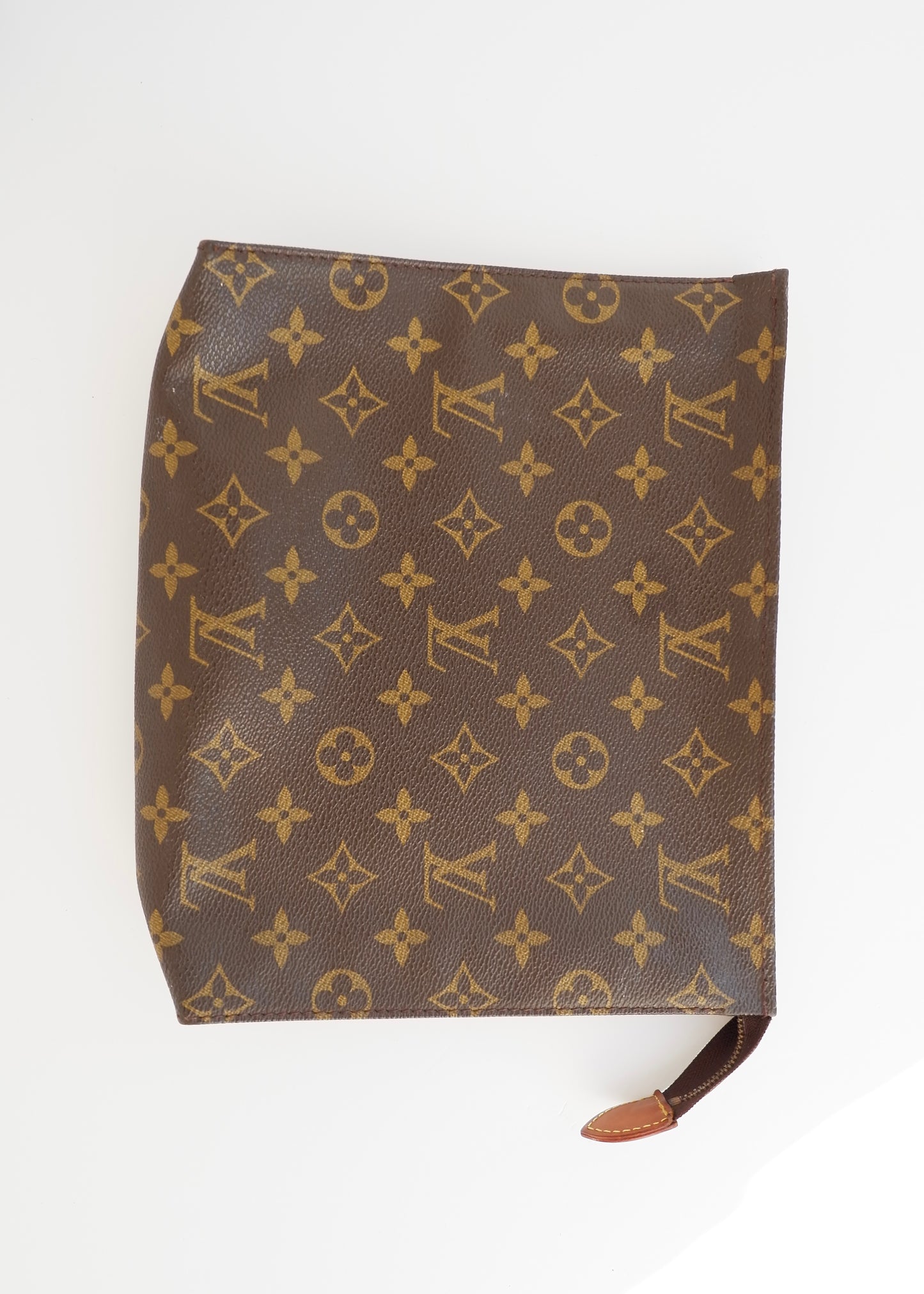 Authentic Preowned Louis Vuitton Monogram Toiletry 26