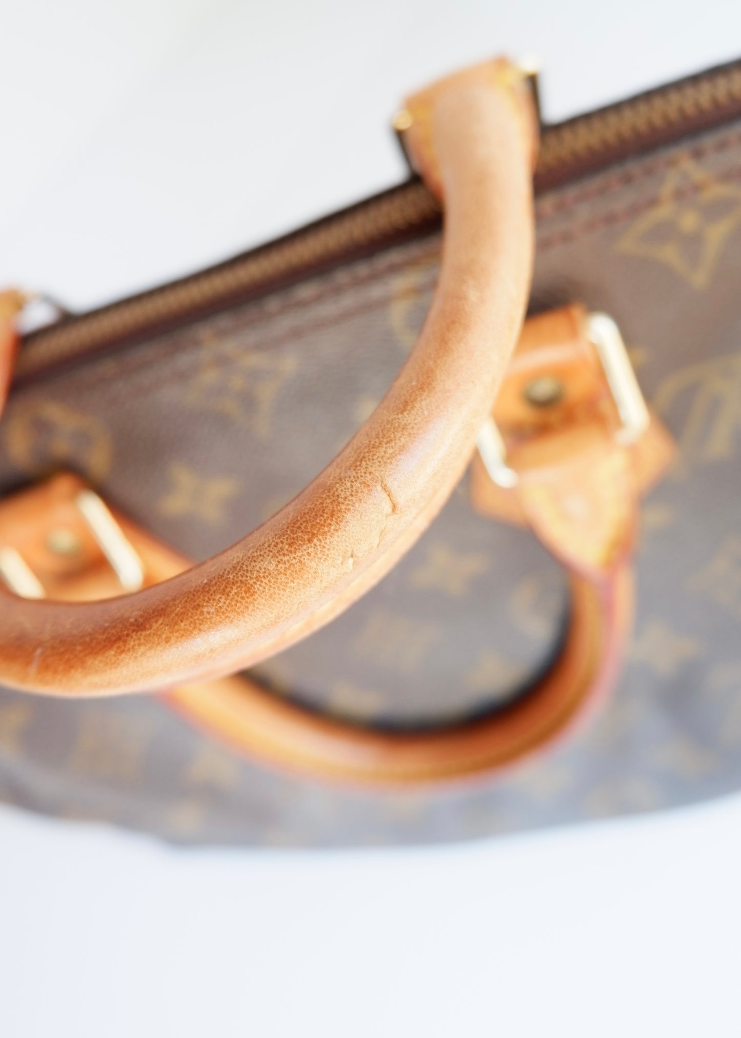 Authentic Preowned Vintage Louis Vuitton Monogram Speedy 25