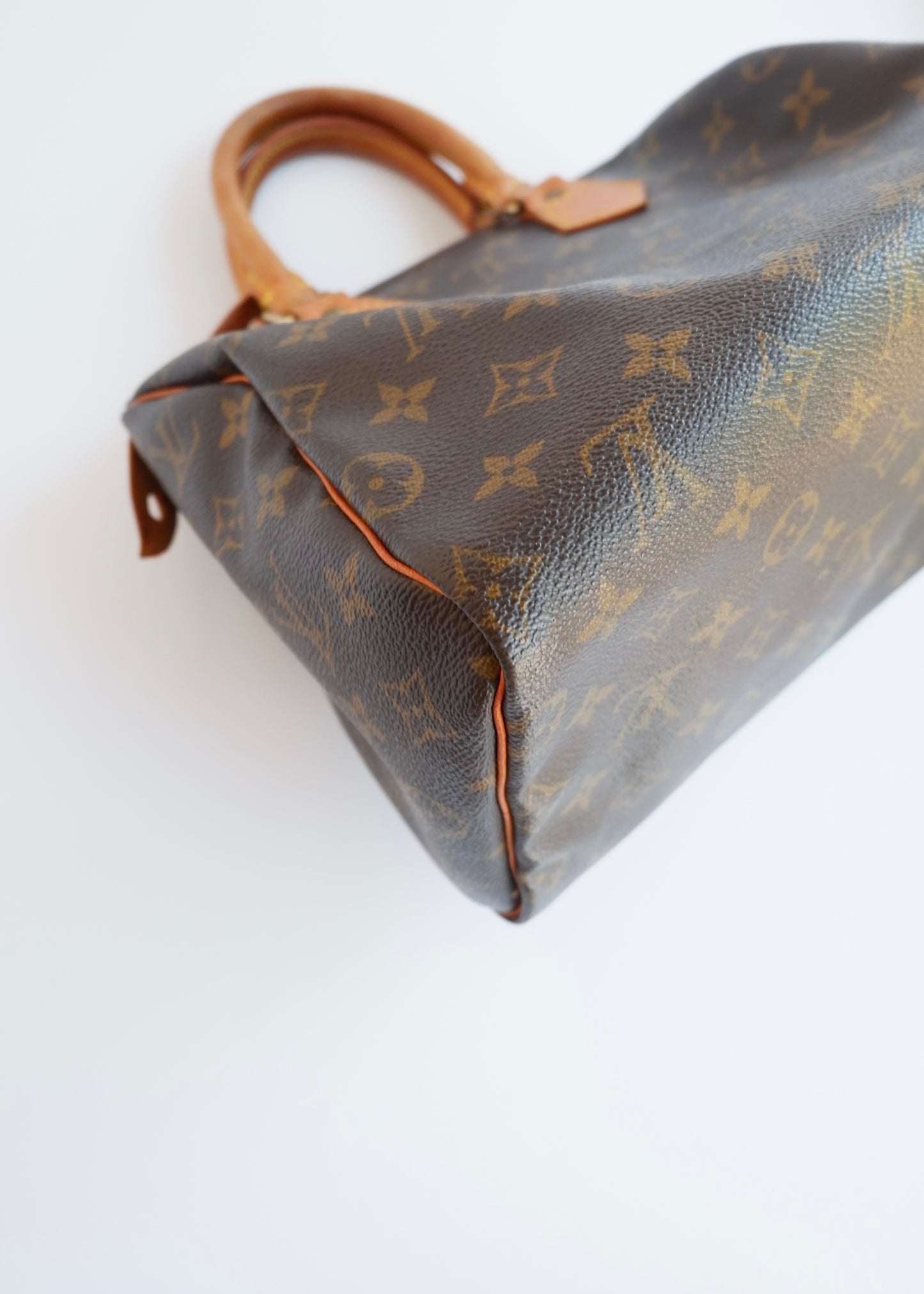 Authentic Preowned Vintage Louis Vuitton Monogram Speedy 25