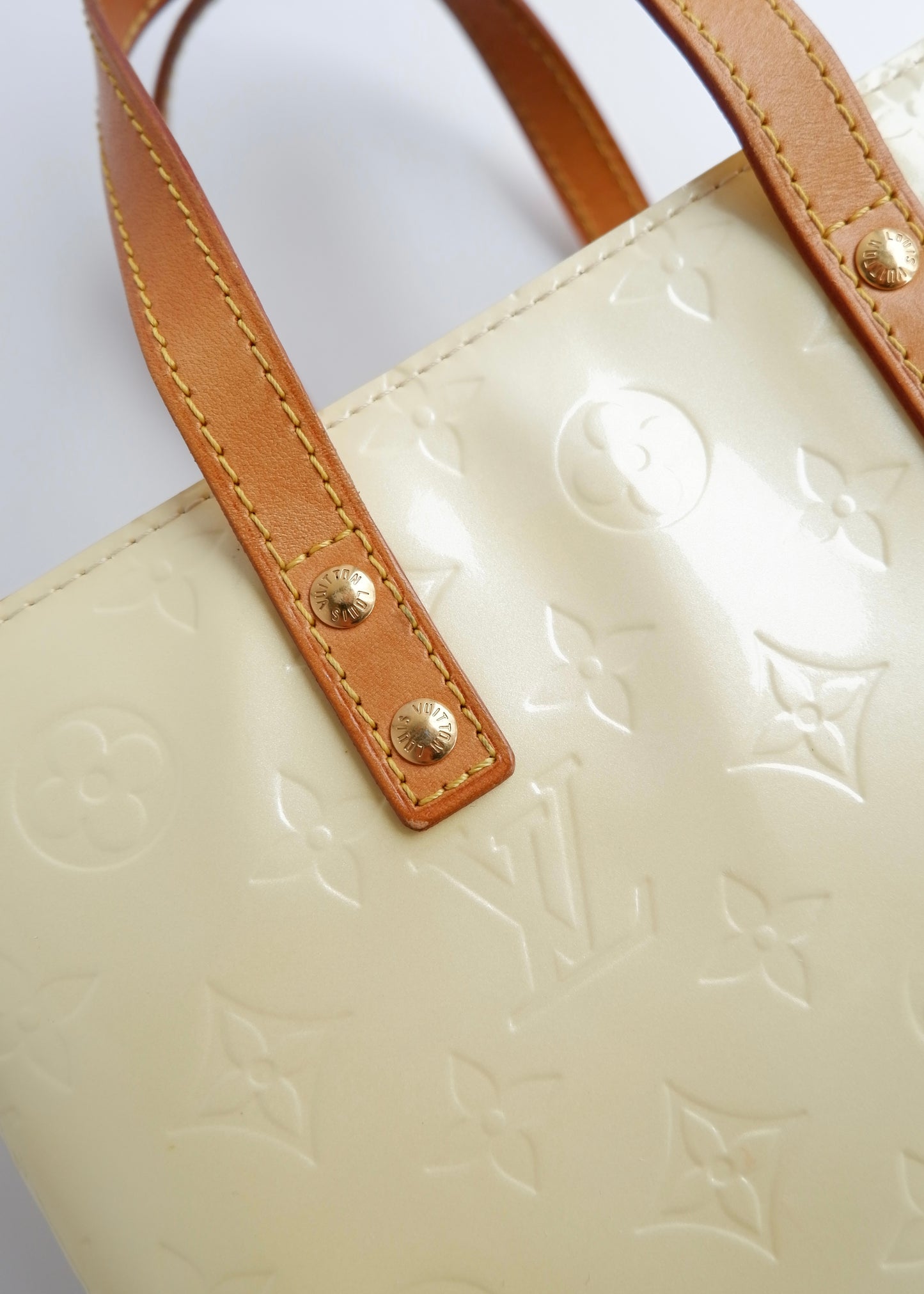 Authentic Preowned Louis Vuitton Off White Monogram Vernis Reade Handbag