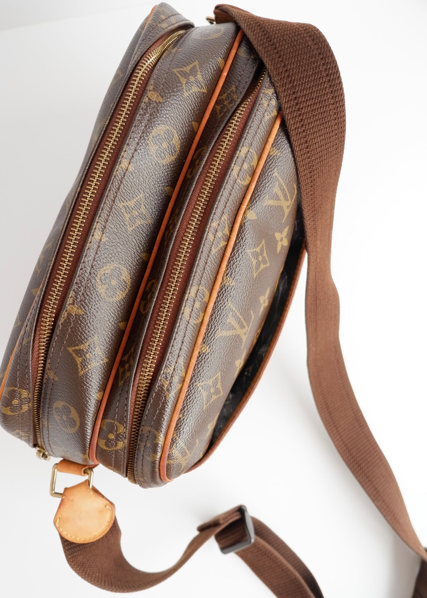 Authentic Preowned Louis Vuitton Monogram Reporter GM Crossbody