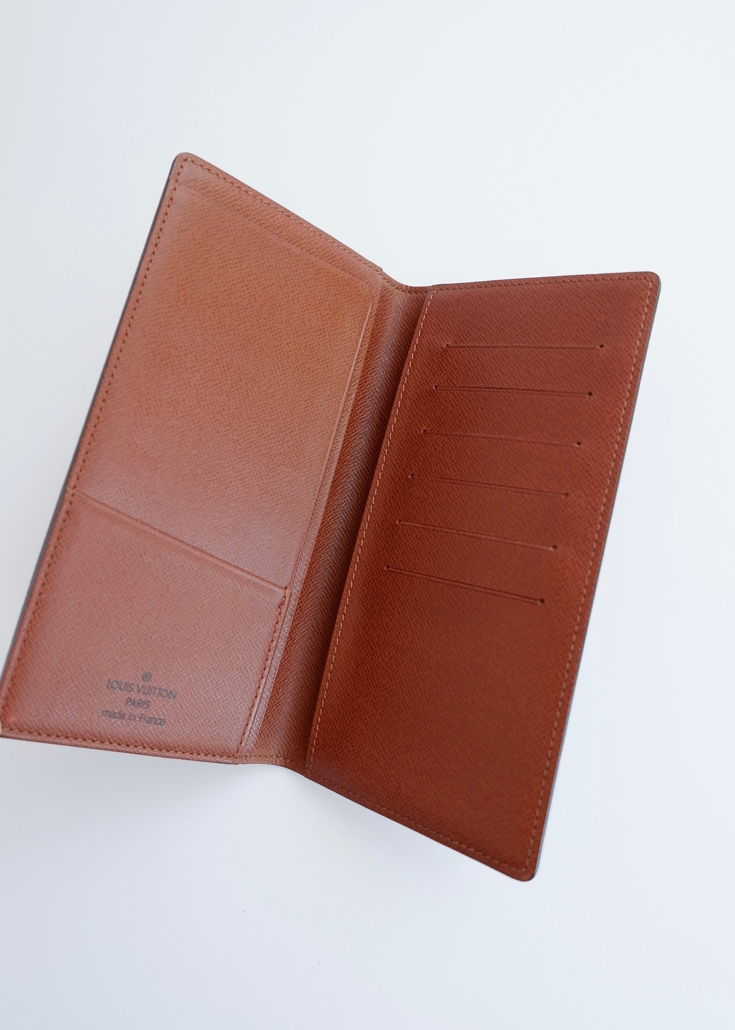Authentic Preowned Louis Vuitton Monogra Cheque Book/ Card Holder