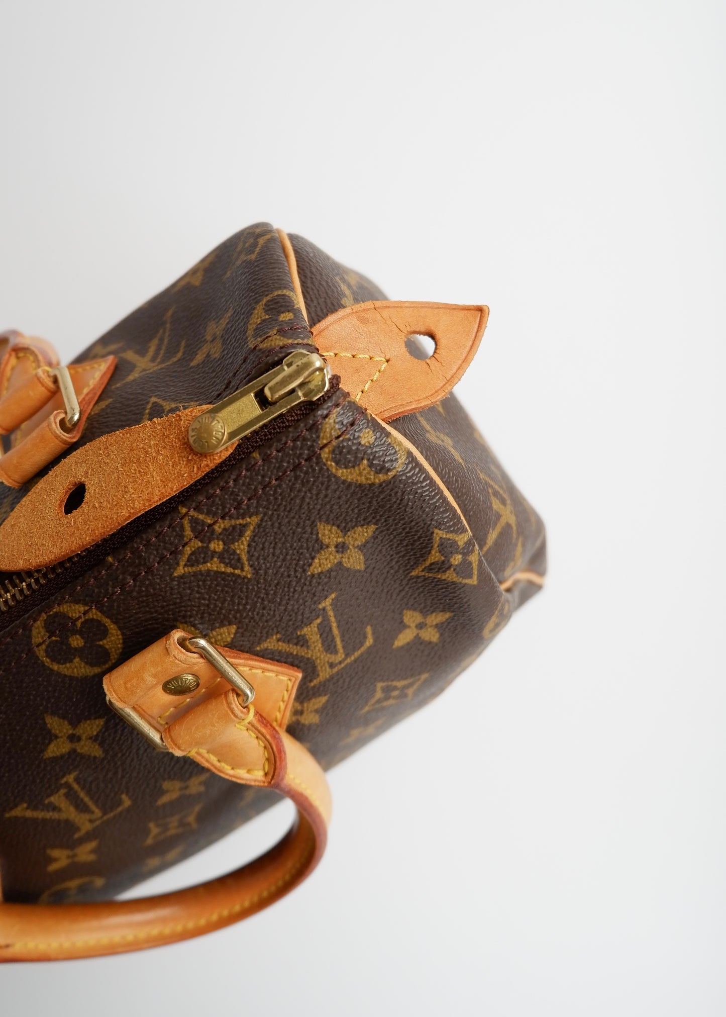 Authentic Preowned Louis Vuitton Monogram Speedy 25