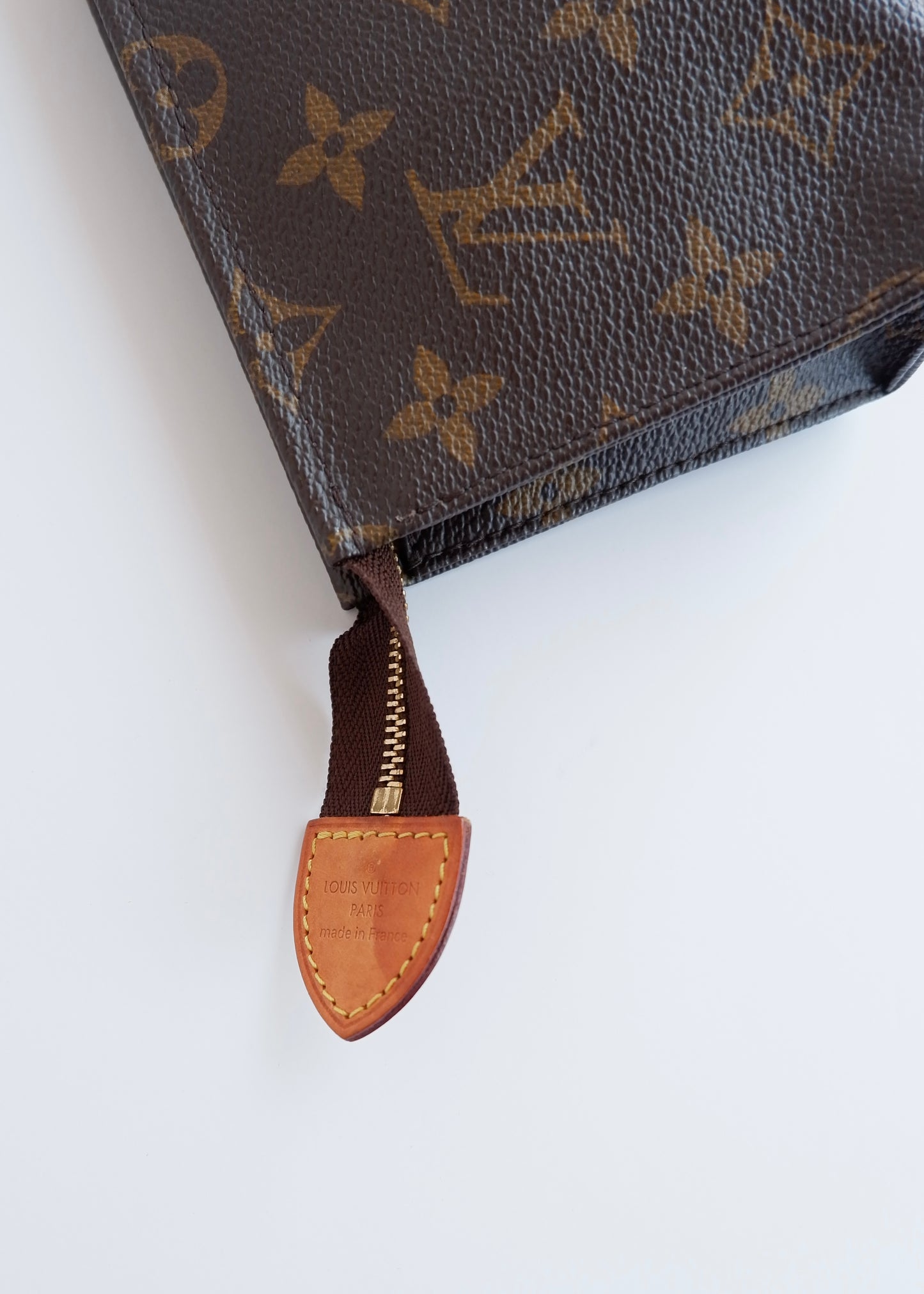 Authentic Preowned Louis Vuitton Monogram Toiletry 15
