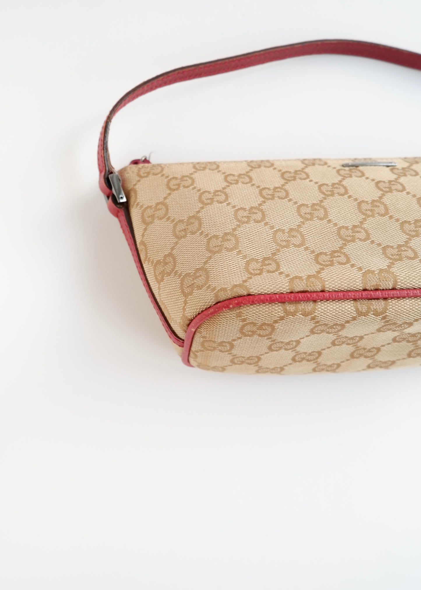 Authentic Preowned Gucci Beige/Burgundy Boat Pochette