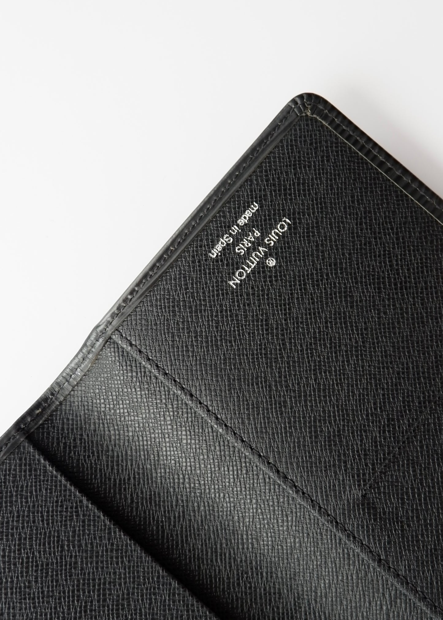 Authentic Preowned Louis Vuitton Black Epi Leather Bi Fold Card Holder