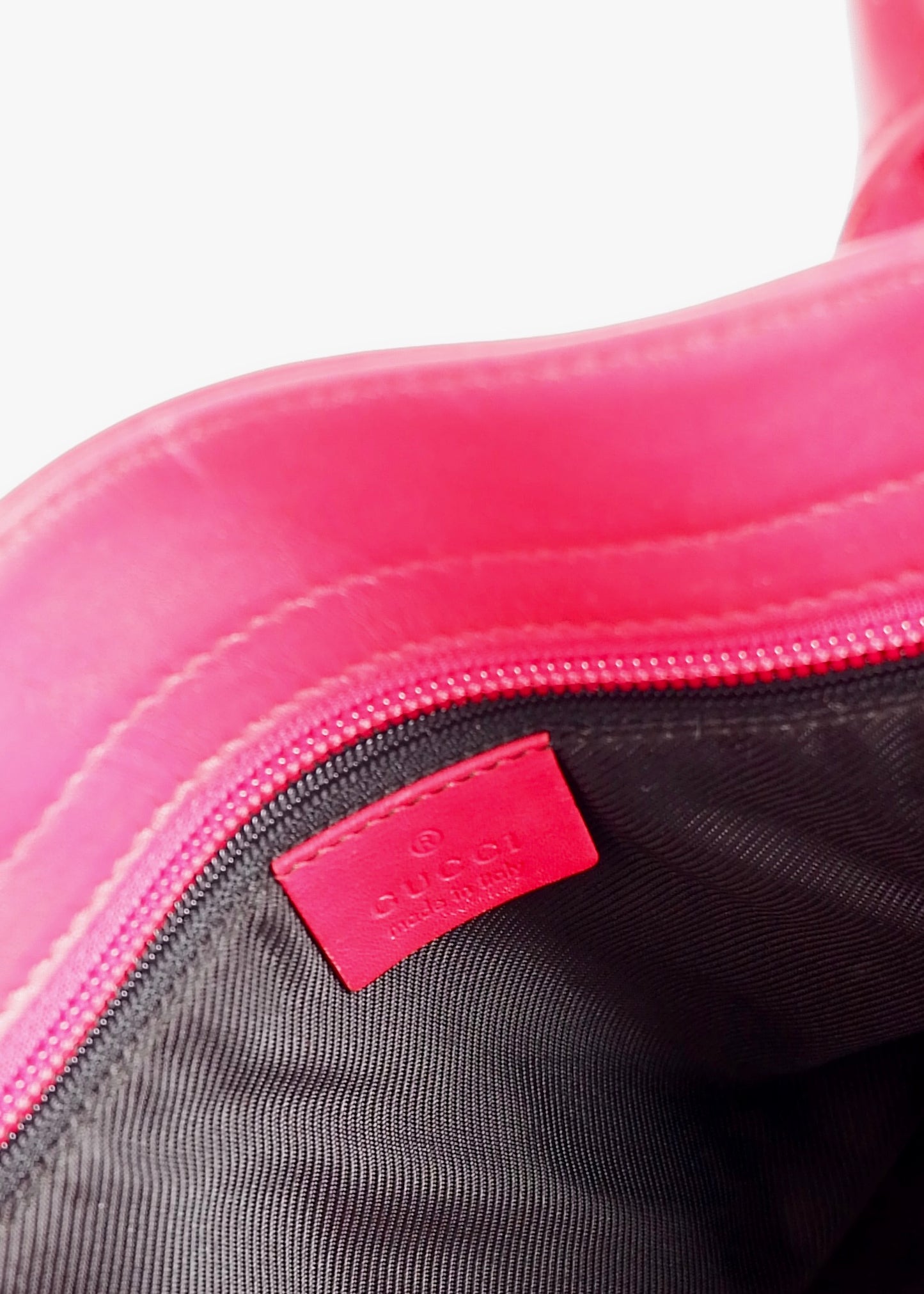 Authentic Preowned Gucci GG Canvas Red/ Navy Shoulder Bag
