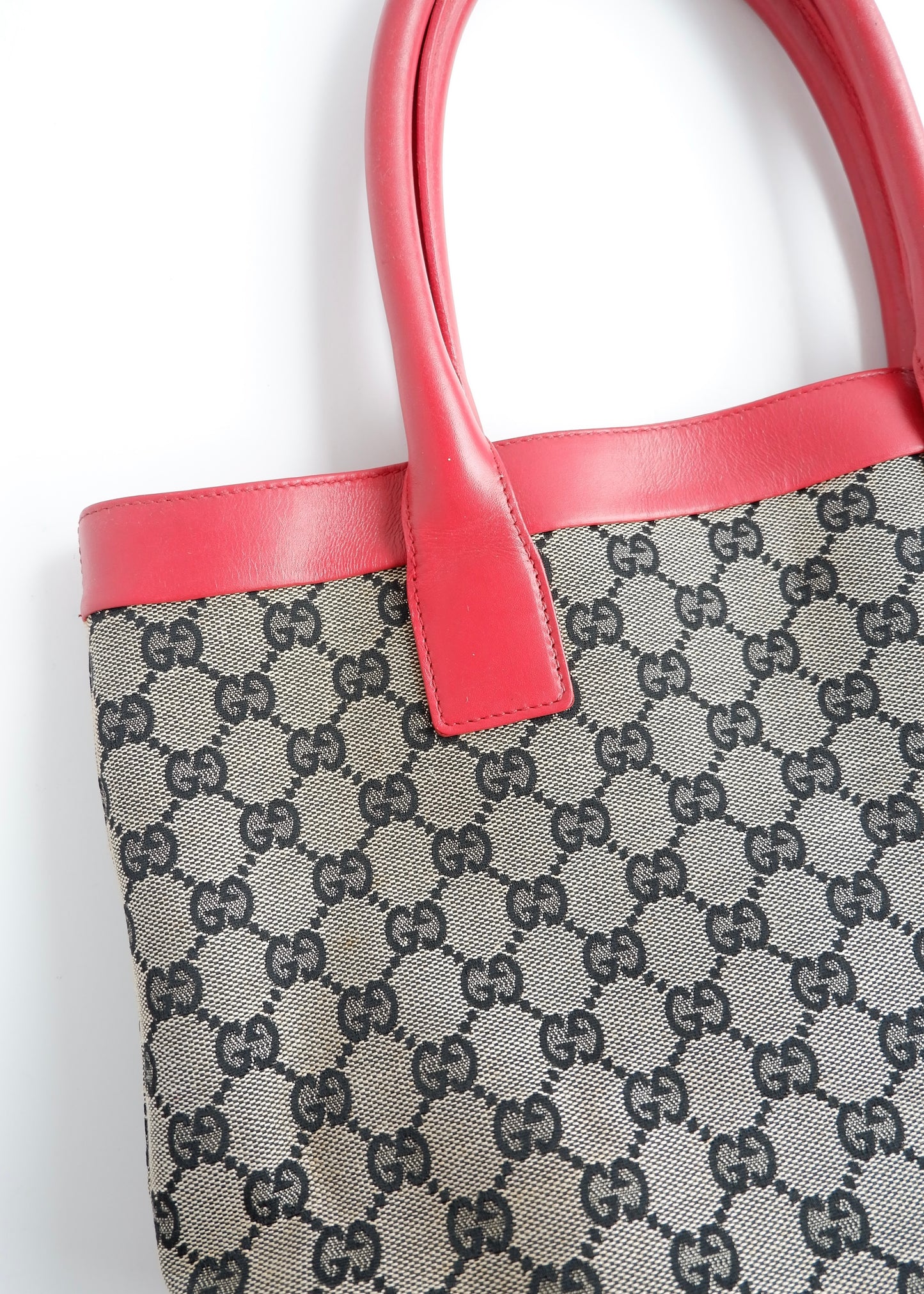 Authentic Preowned Gucci GG Canvas Red/ Navy Shoulder Bag