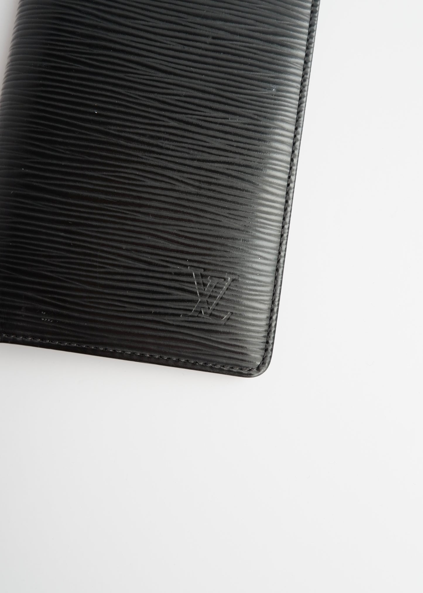 Authentic Preowned Louis Vuitton Black Epi Leather Bi Fold Card Holder