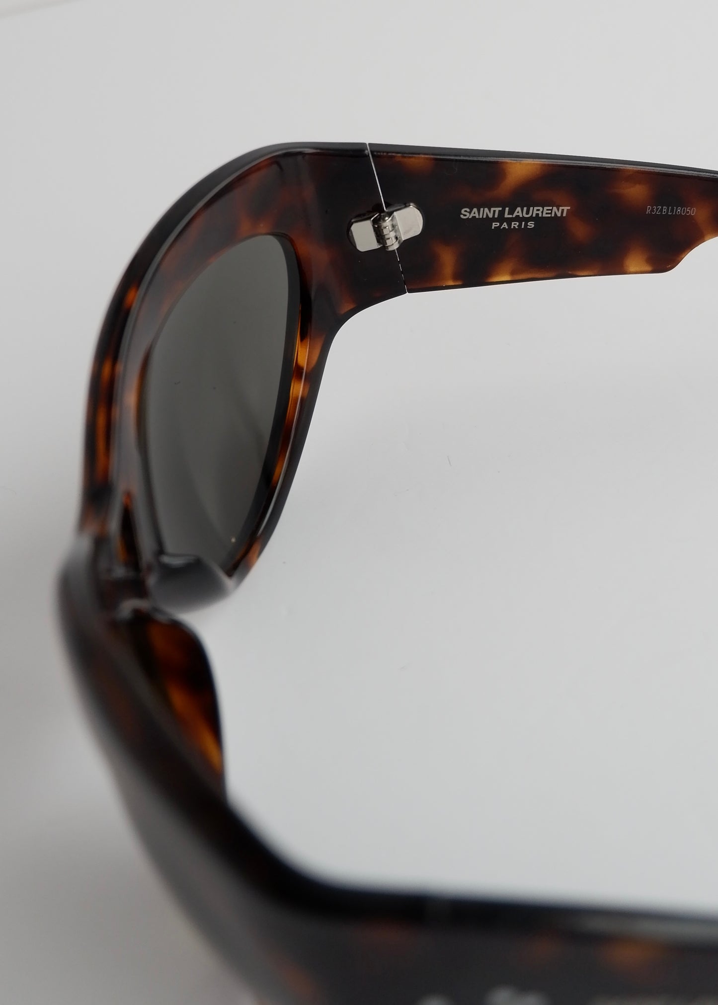 Authentic Preowned Saint Laurent Brown Tortoise Cat Eye Sungasses