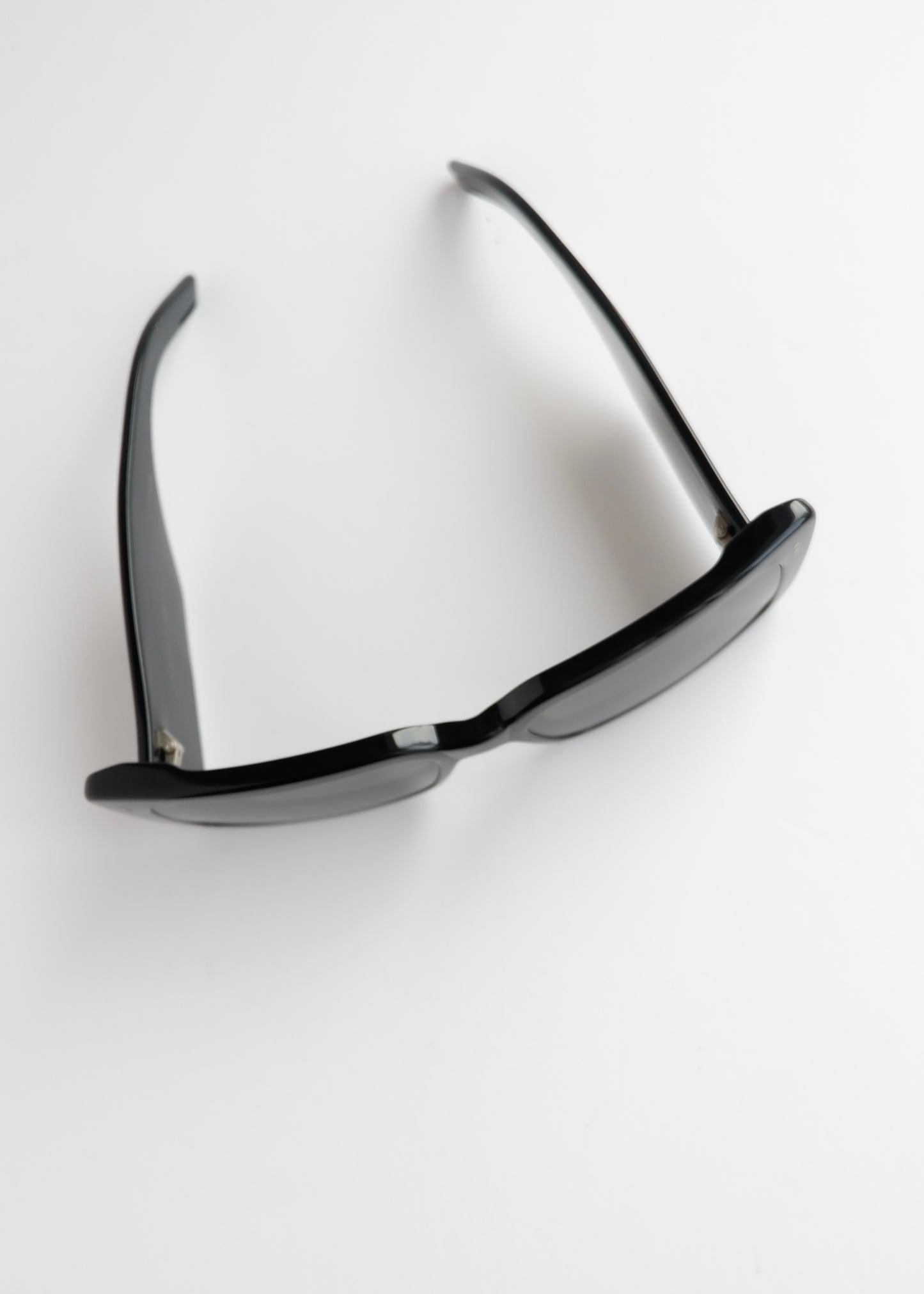 Authentic Preowned Gucci Black Rectangular Frame Sunglasses