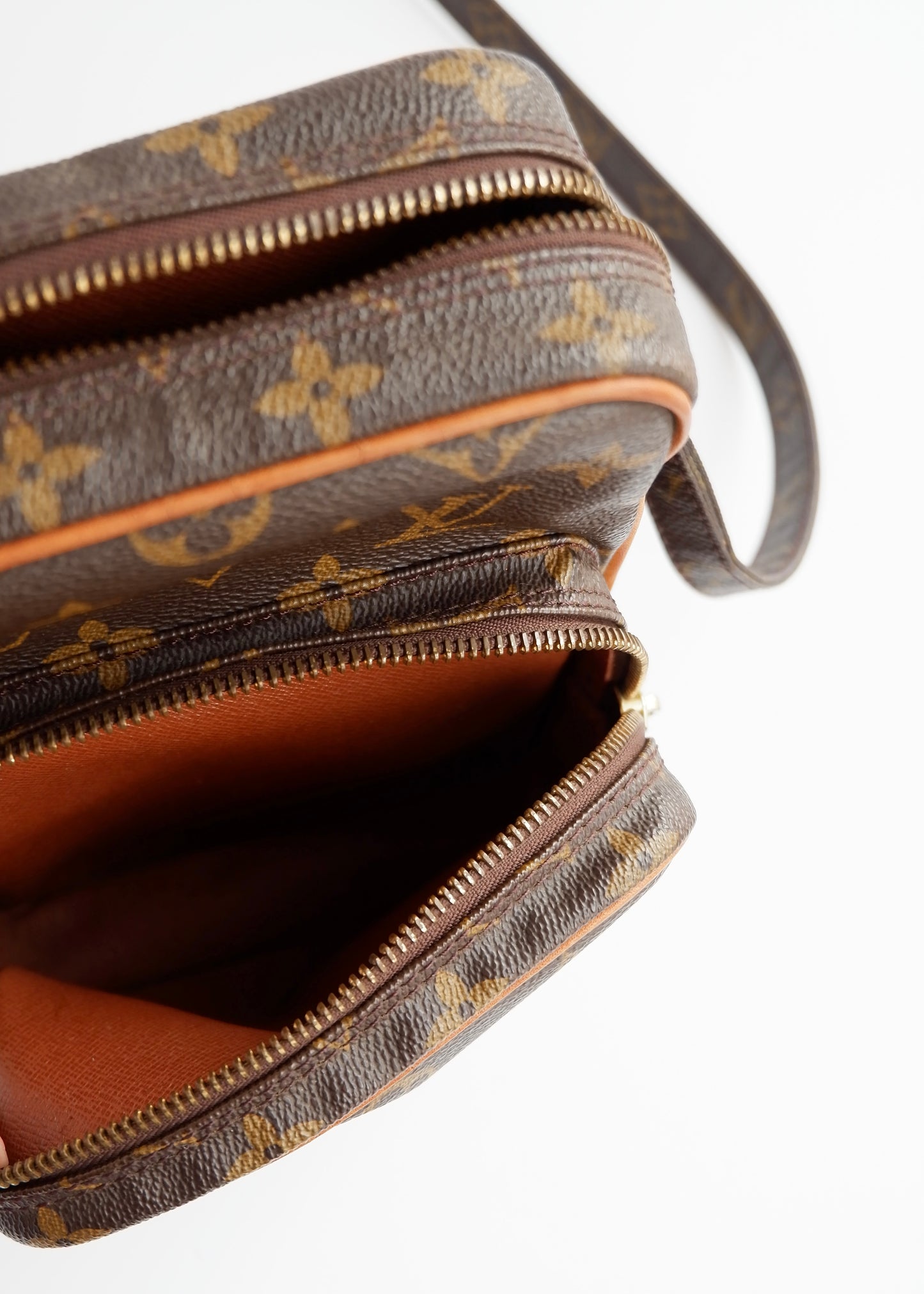 Authentic Preowned Louis Vuitton Monogram Amazone Crossbody Bag