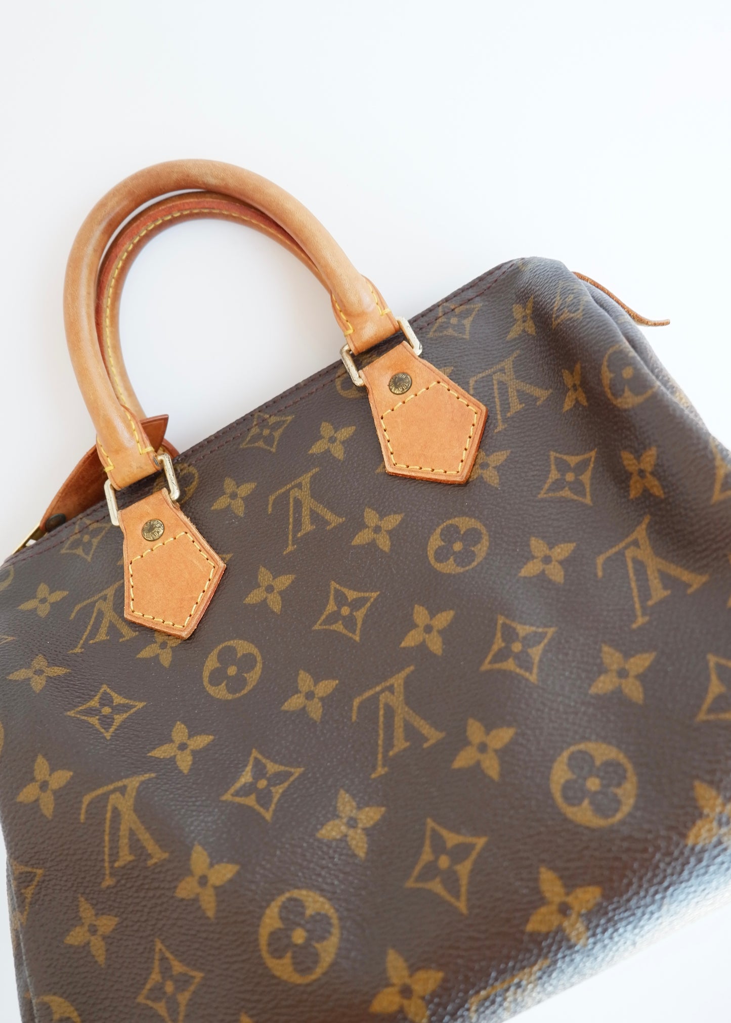 Authentic Preowned Vintage Louis Vuitton Monogram Speedy 25
