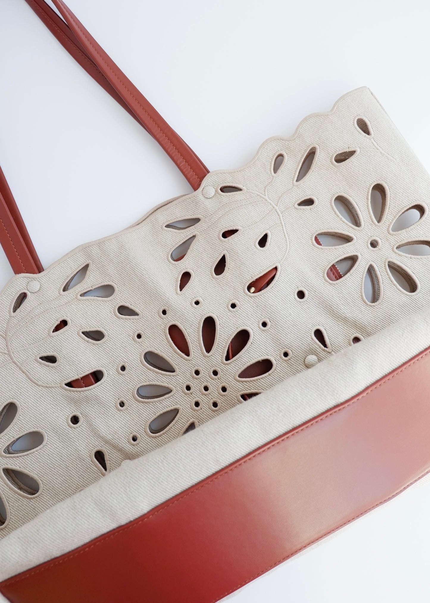 Authentic Preowned Chloe Beige Linen Calfskin Large Kamilla North-South Tote