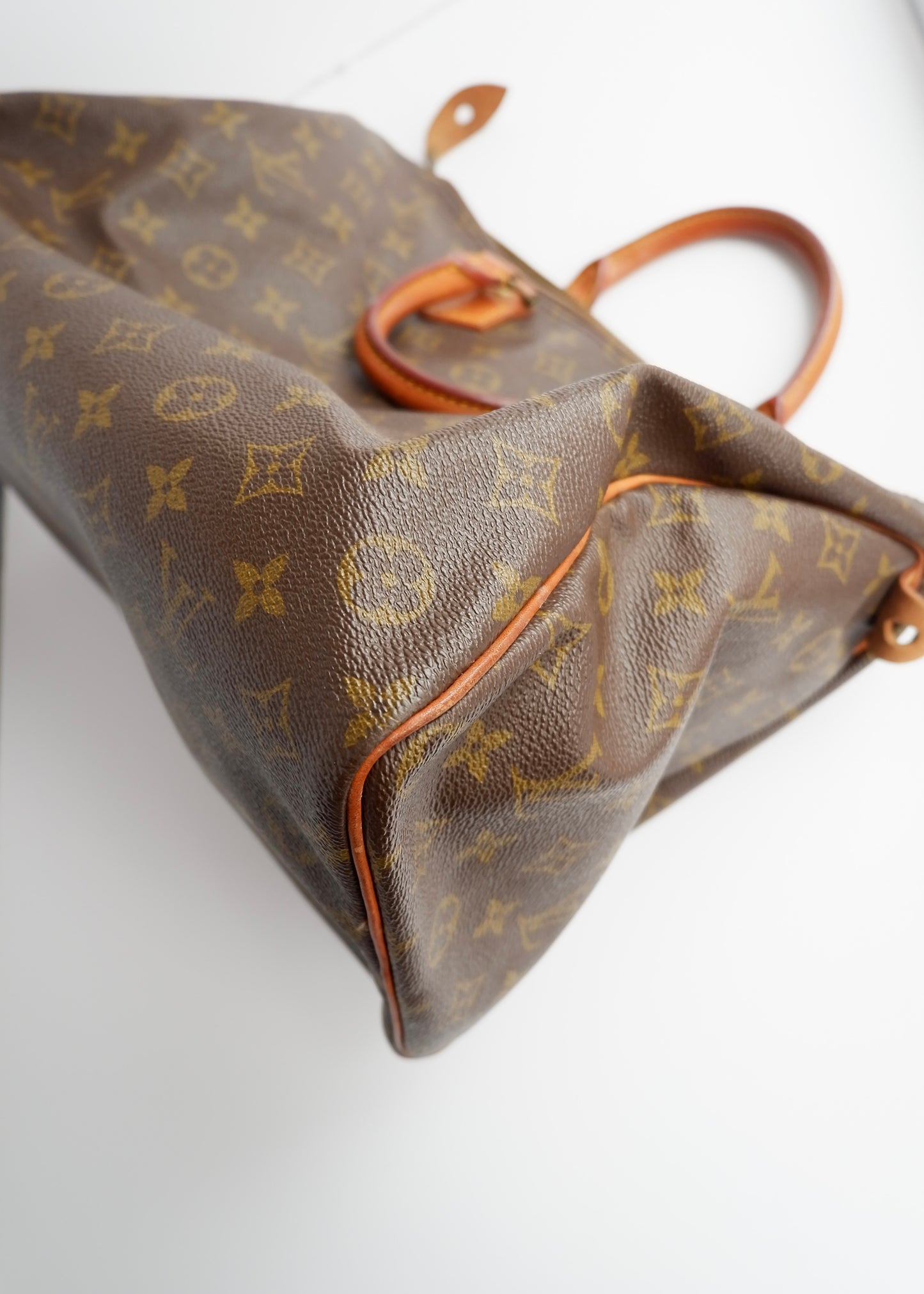 Authentic Preowned Vintage Louis Vuitton Monogram Speedy 35