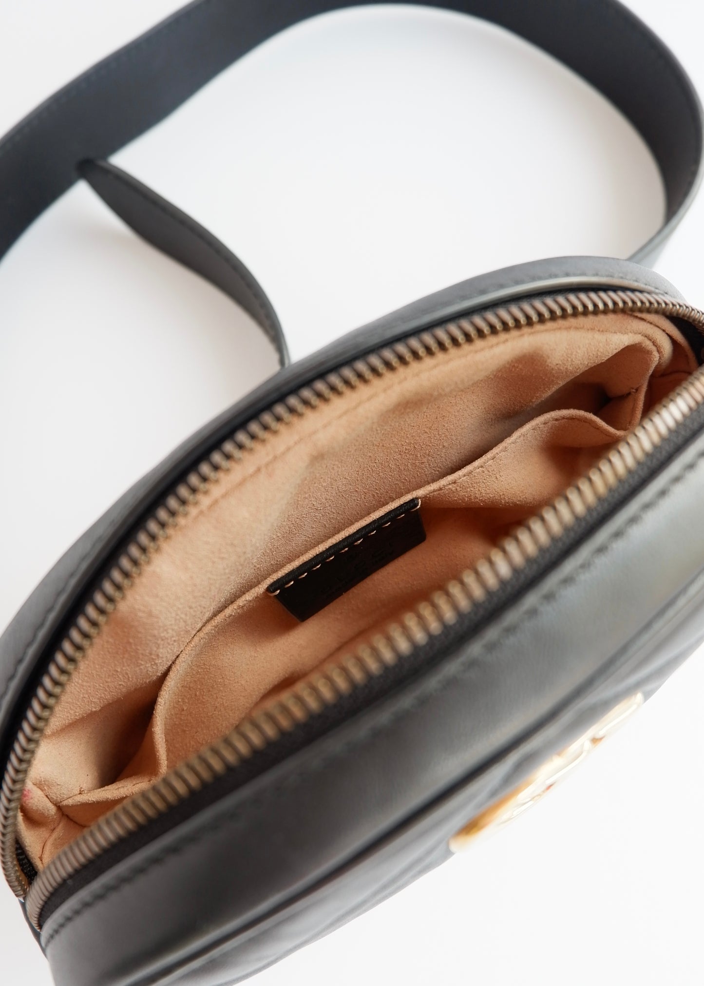 Authentic Preowned Gucci Black Leather Marmont Belt Bag