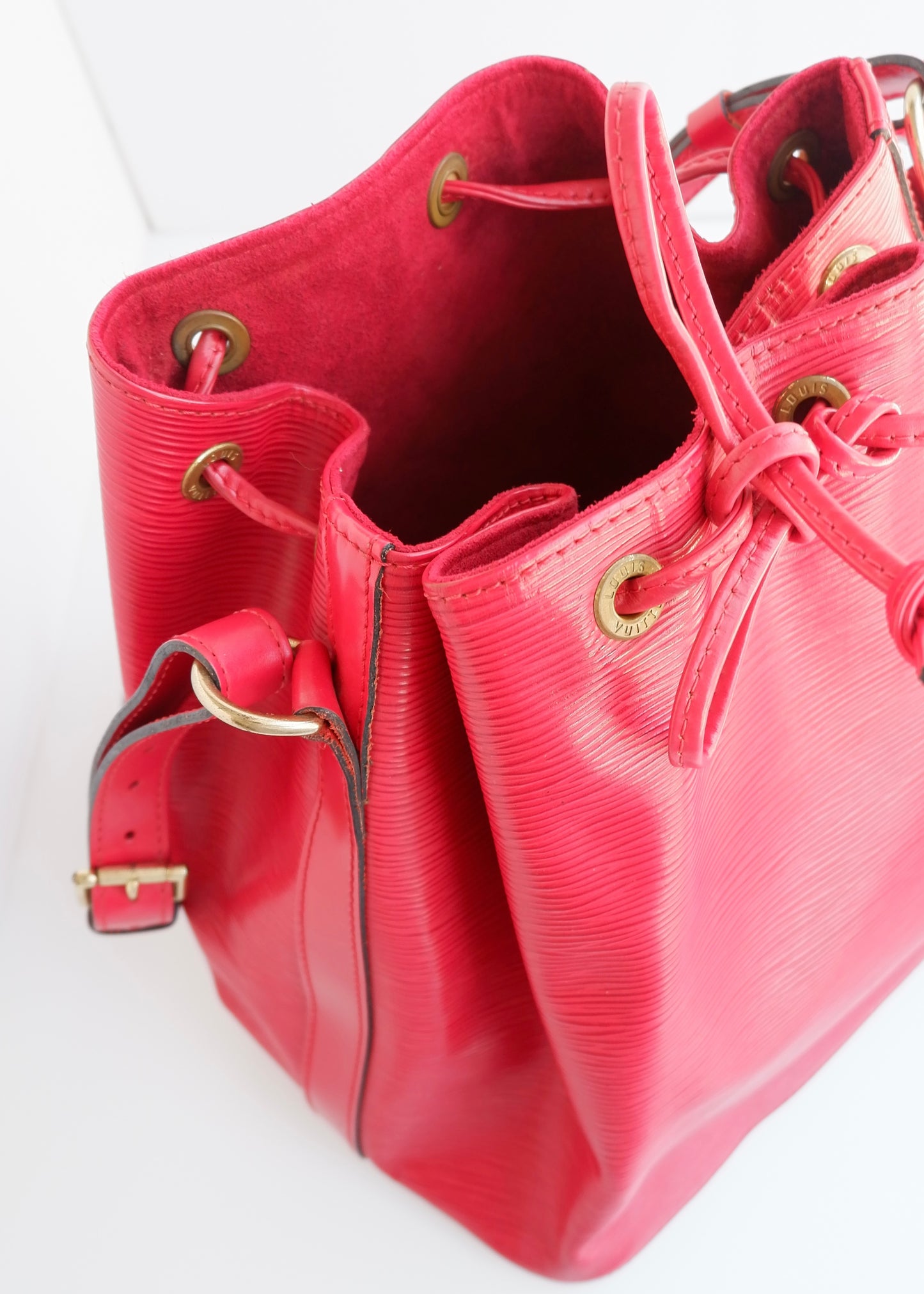 Authentic Preowned Louis Vuitton Red Epi Leather Noe GM Shoulder Bag