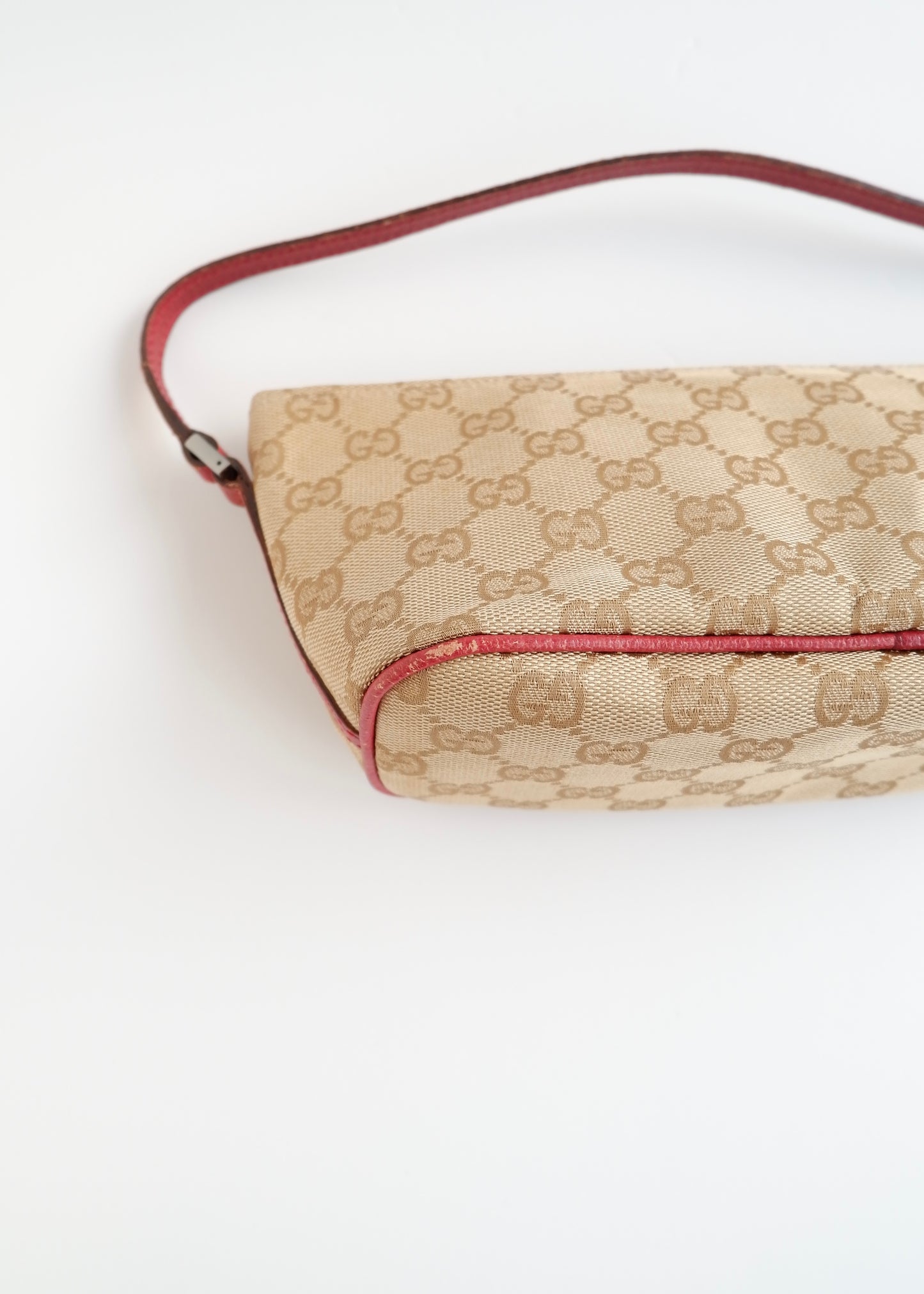 Authentic Preowned Gucci Beige/Burgundy Boat Pochette