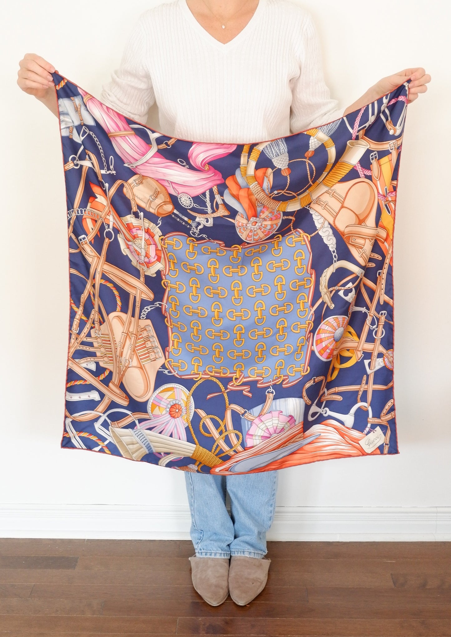 Authentic Preowned Gucci Navy/ Multi Colour Horsebit Print Scarf