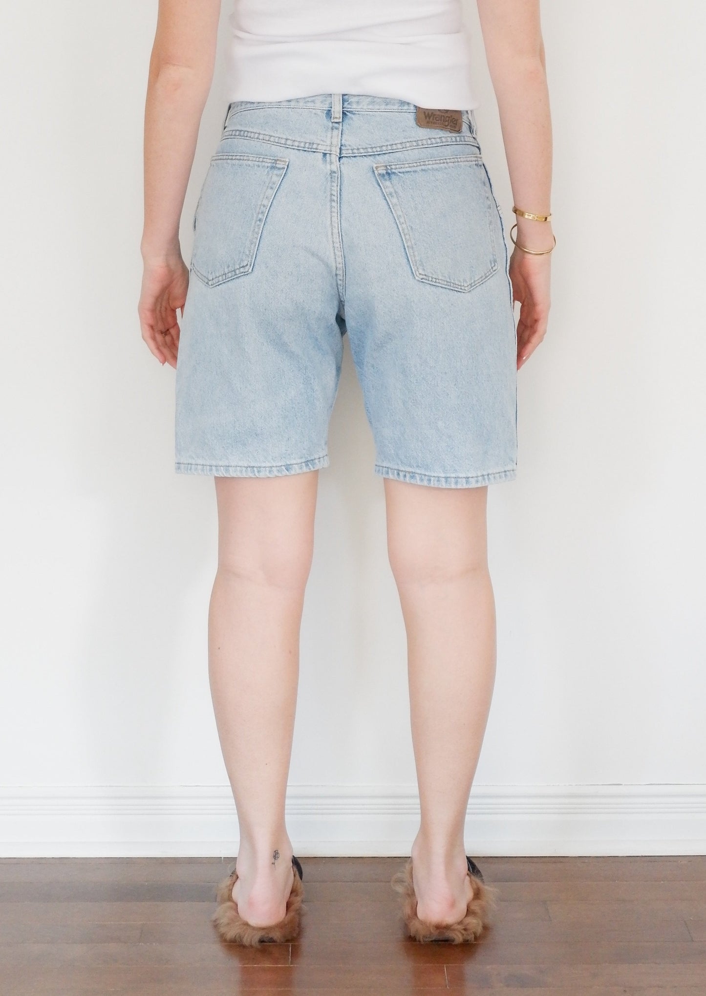 Wrangler Vintage Light Wash Jean Shorts - 30