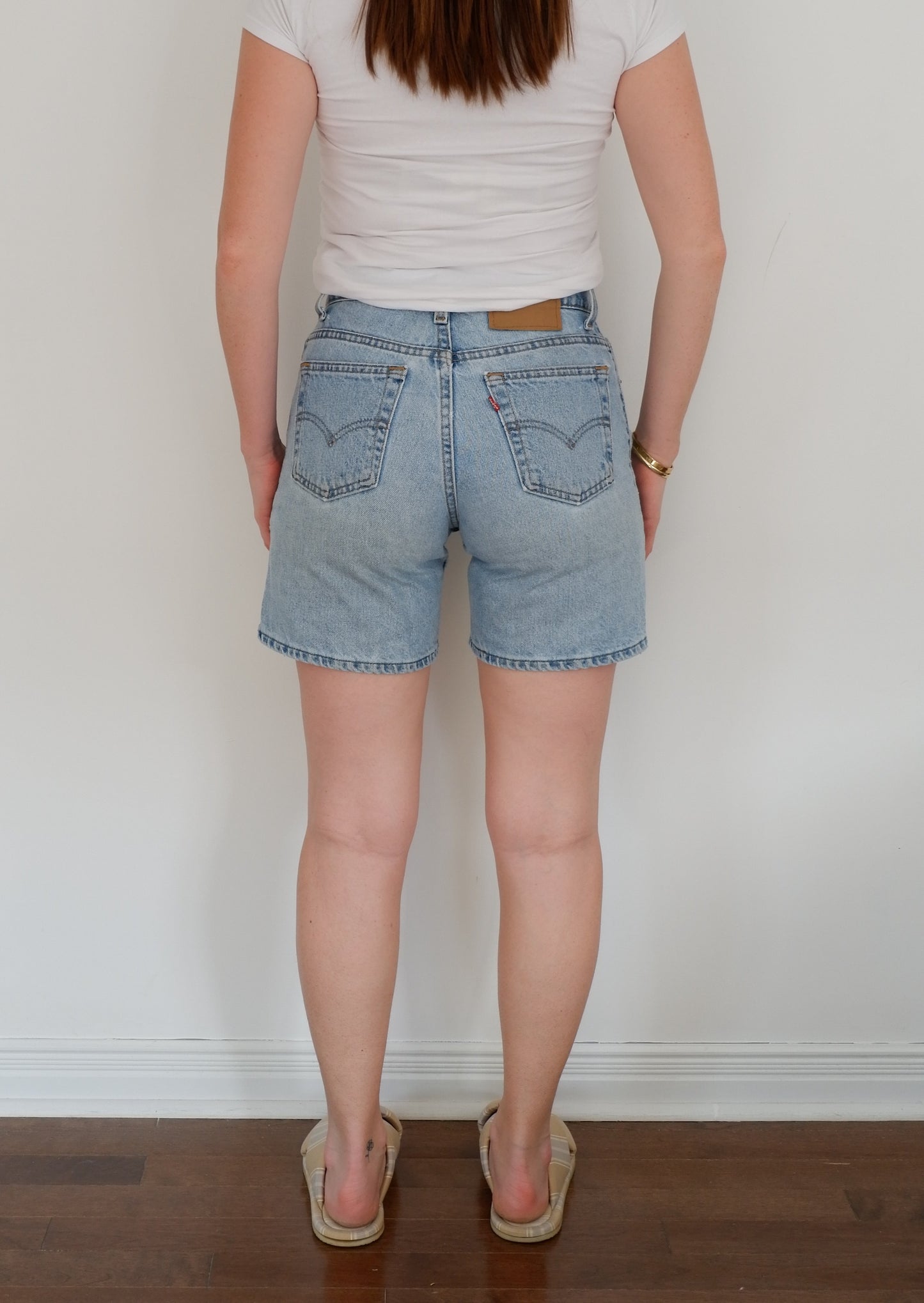 Levis Vintage 550 Light Wash Jean Shorts - 28
