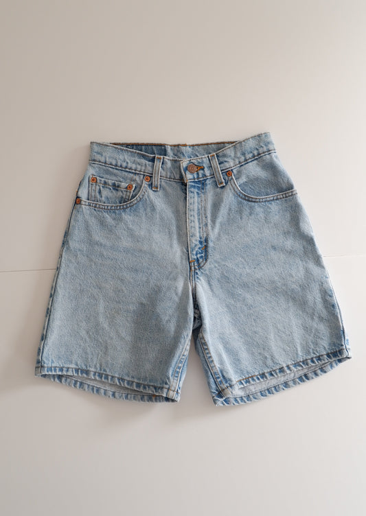 Levis Vintage 550 Light Wash Relaxed Fit Jean Shorts - 26