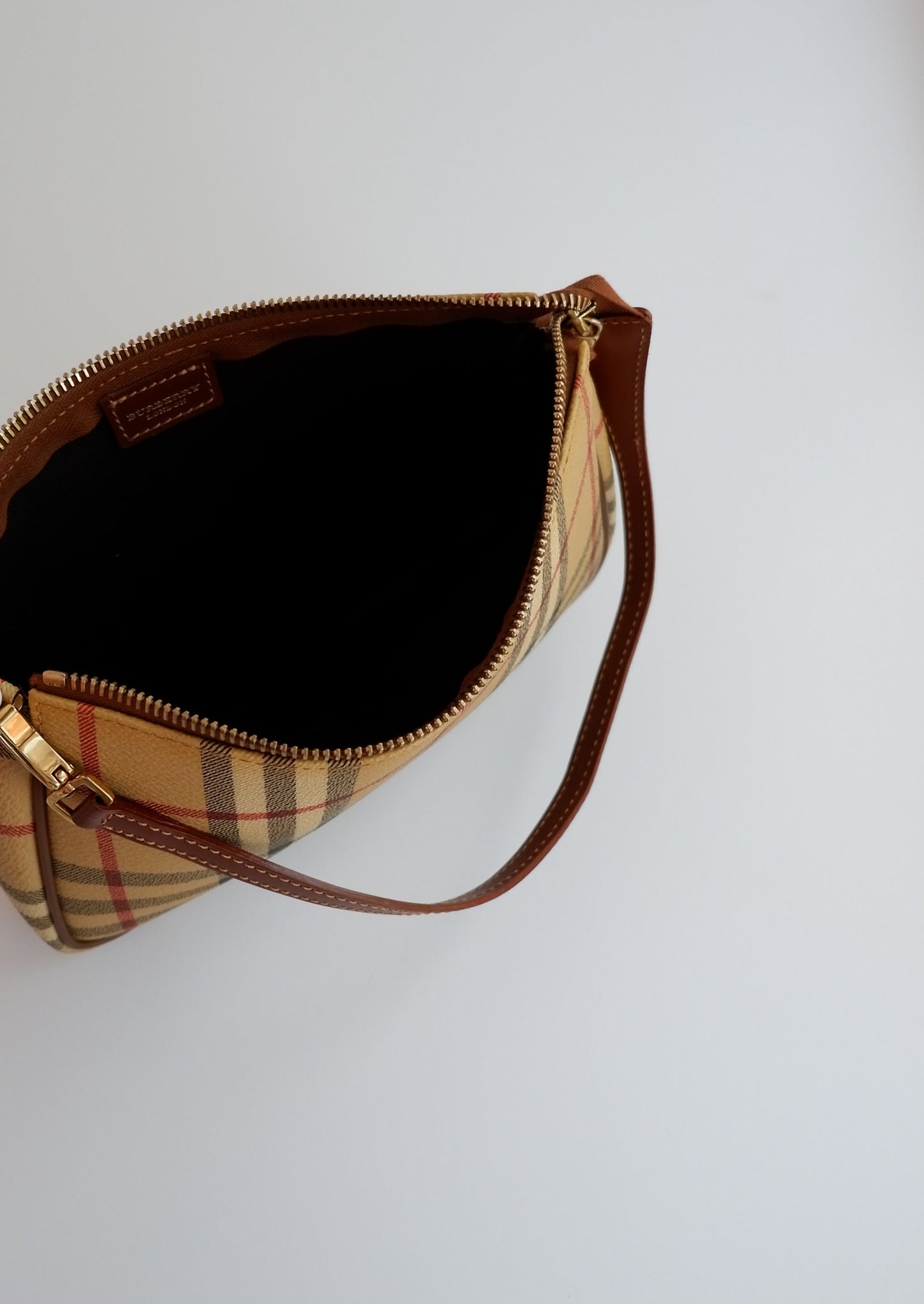 Authentic Preowned Burberry Nova Check Pochette / Shoulder Bag