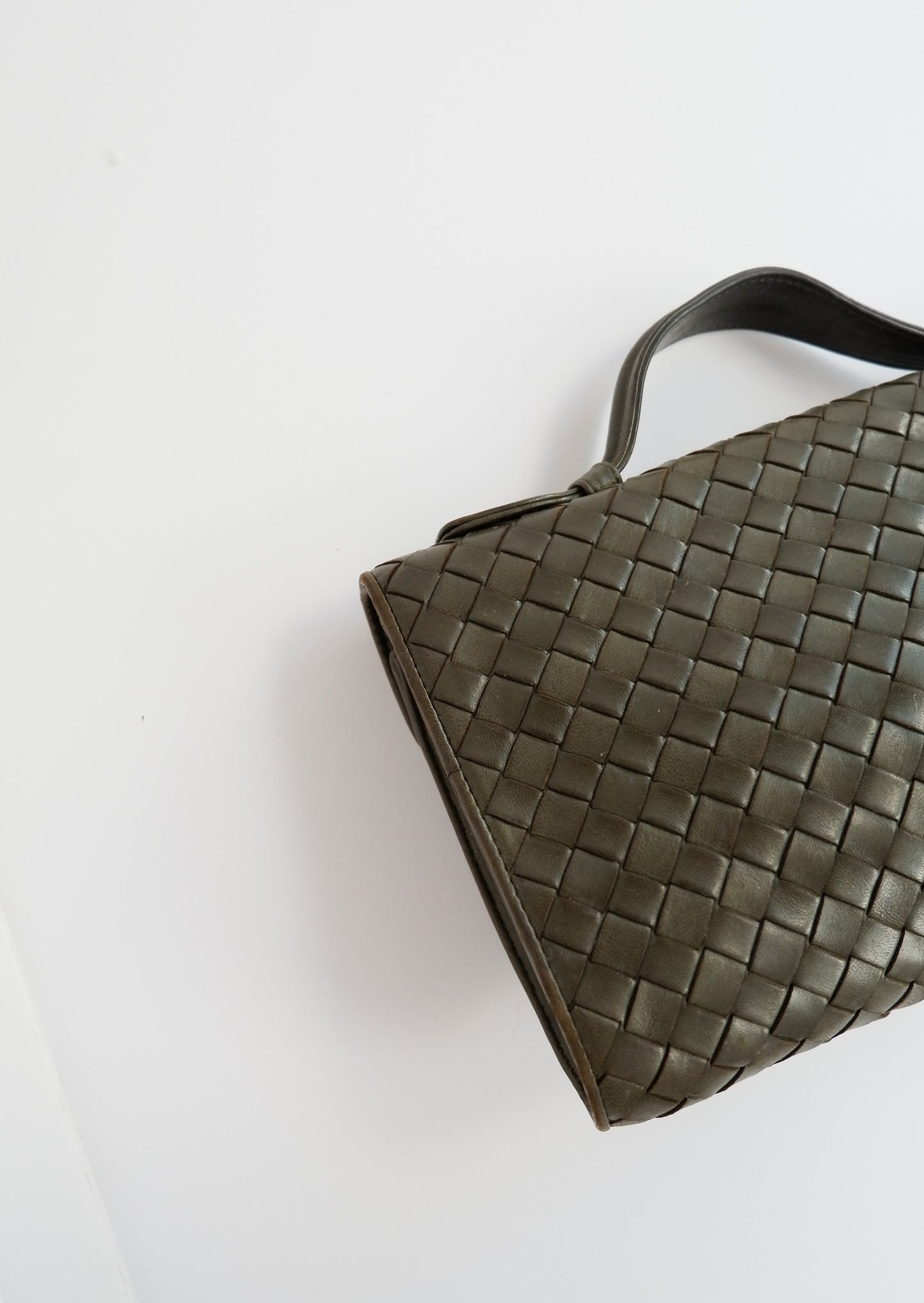 Authentic Preowned Vintage Bottega Veneta Green/Khaki Woven Clutch (Like Current Andiamo Clutch)