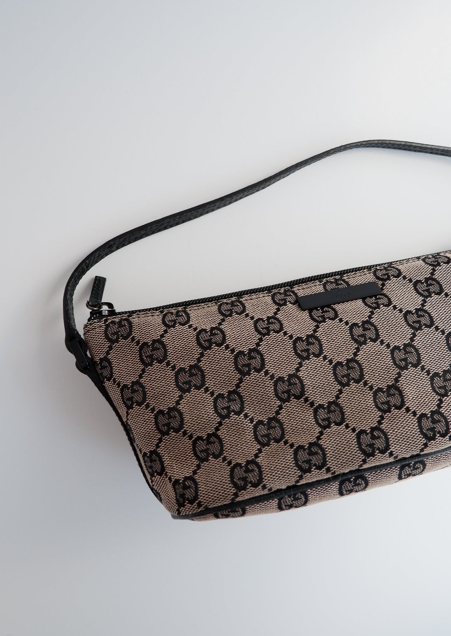 Authentic Preowned Gucci Beige/ Black Boat Pochette