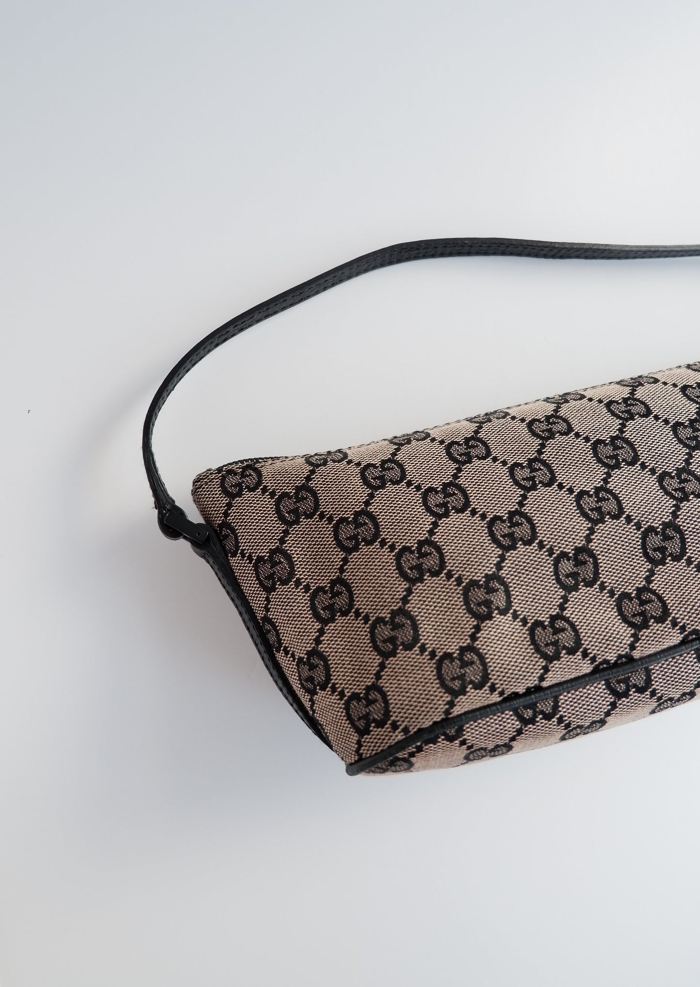 Authentic Preowned Gucci Beige/ Black Boat Pochette