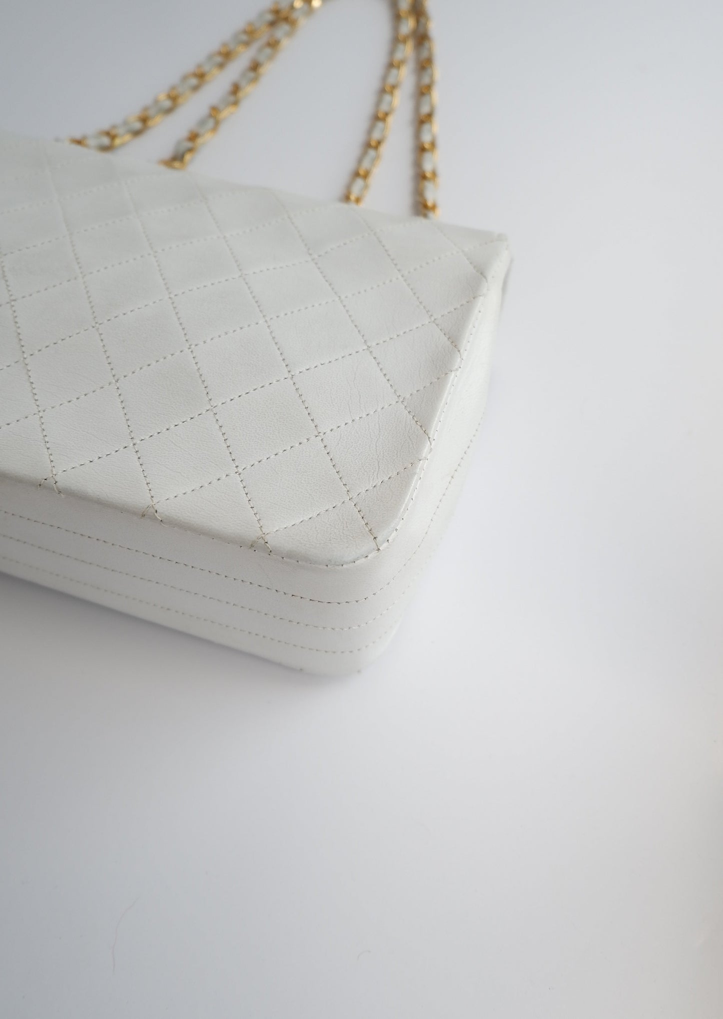 Authentic Preowned Vintage Chanel White Single Flap Bag - GHW