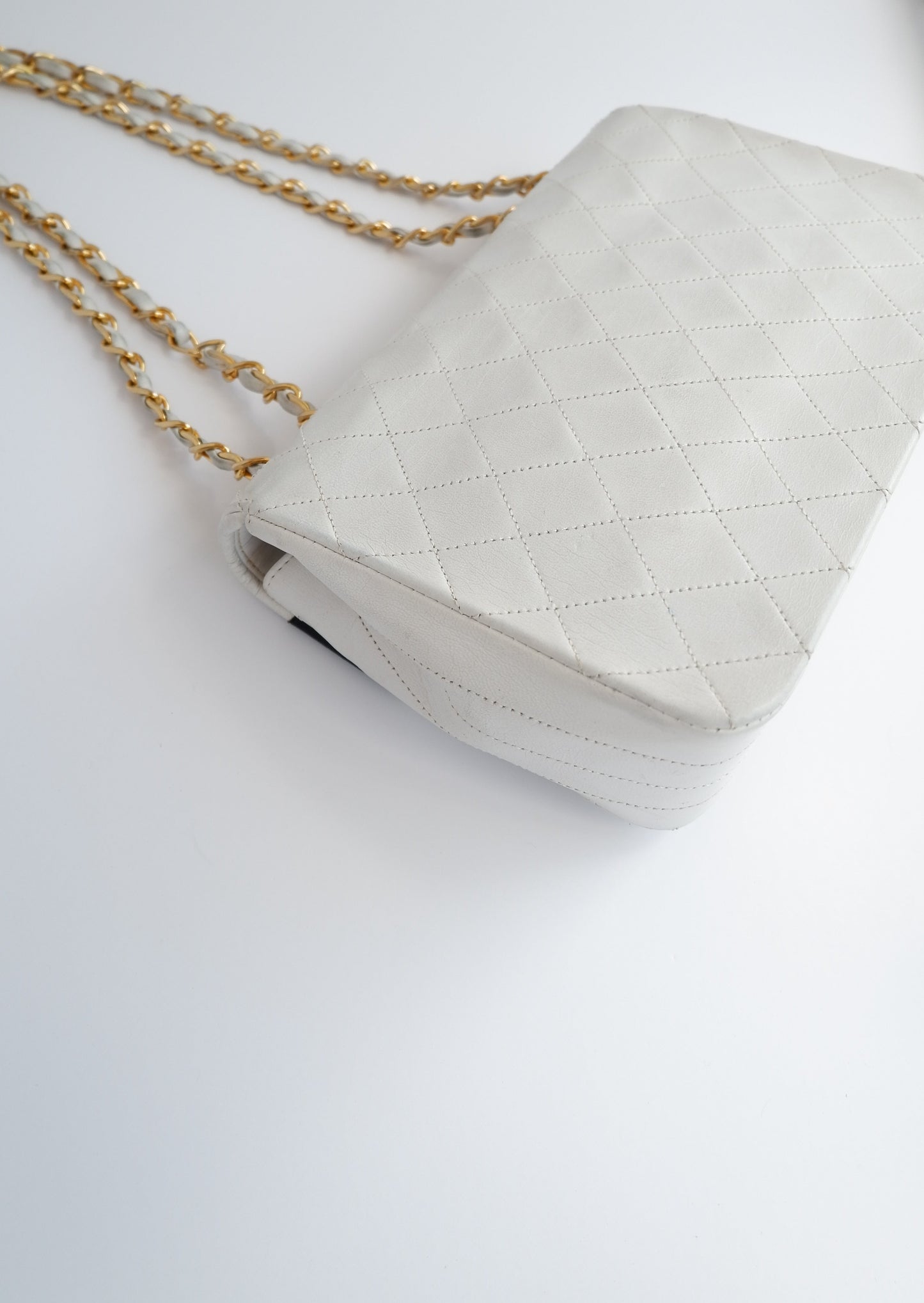 Authentic Preowned Vintage Chanel White Single Flap Bag - GHW