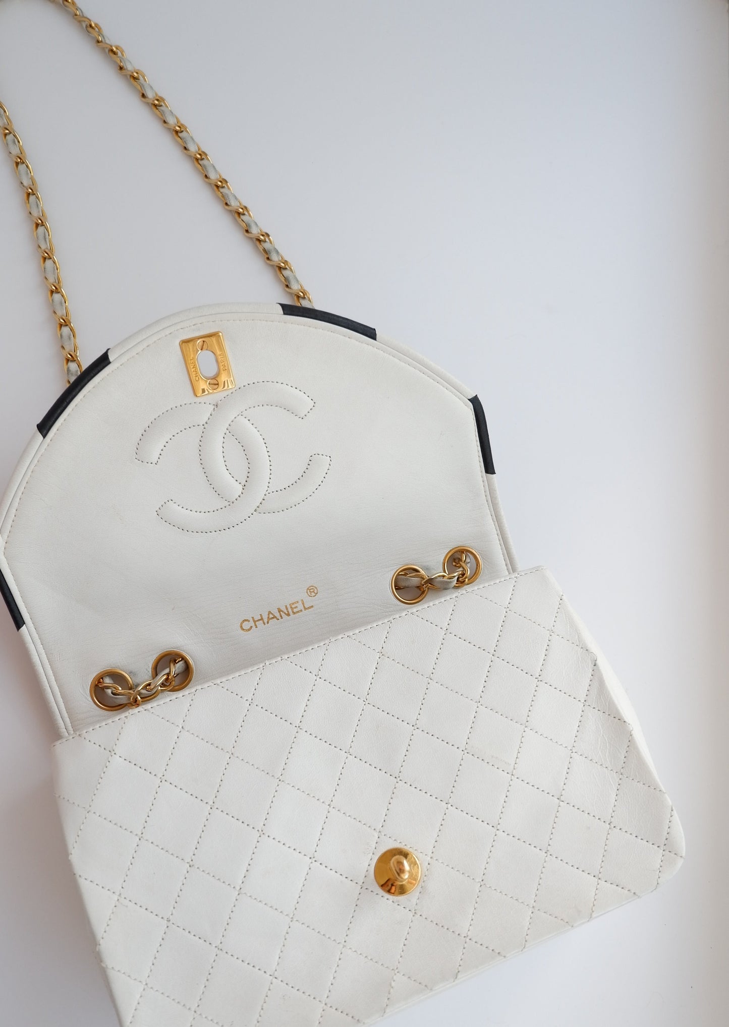 Authentic Preowned Vintage Chanel White Single Flap Bag - GHW