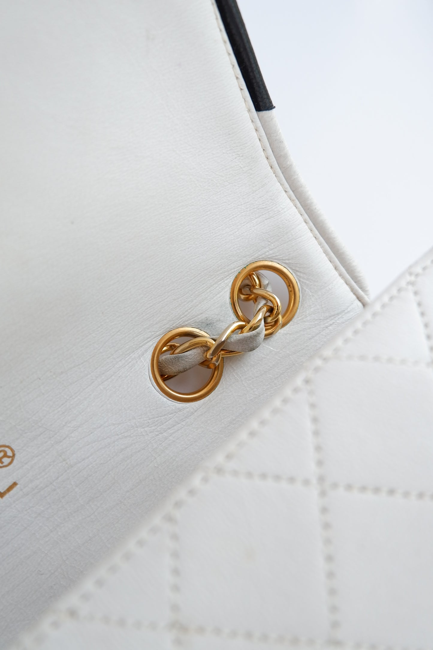 Authentic Preowned Vintage Chanel White Single Flap Bag - GHW