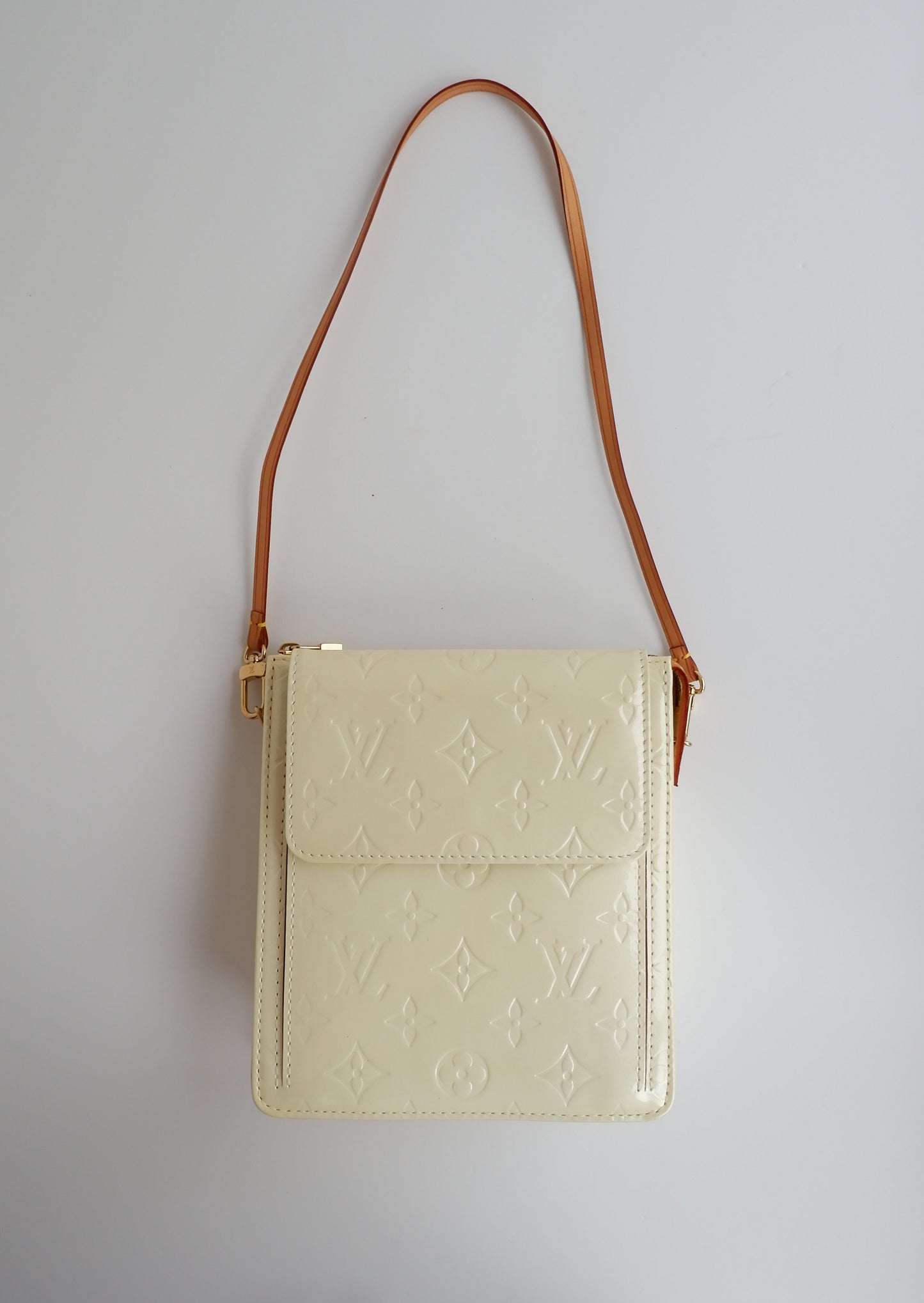 Authentic Preowned Louis Vuitton Monogram Vernis Cream/Ivory Mott Shoulder Bag