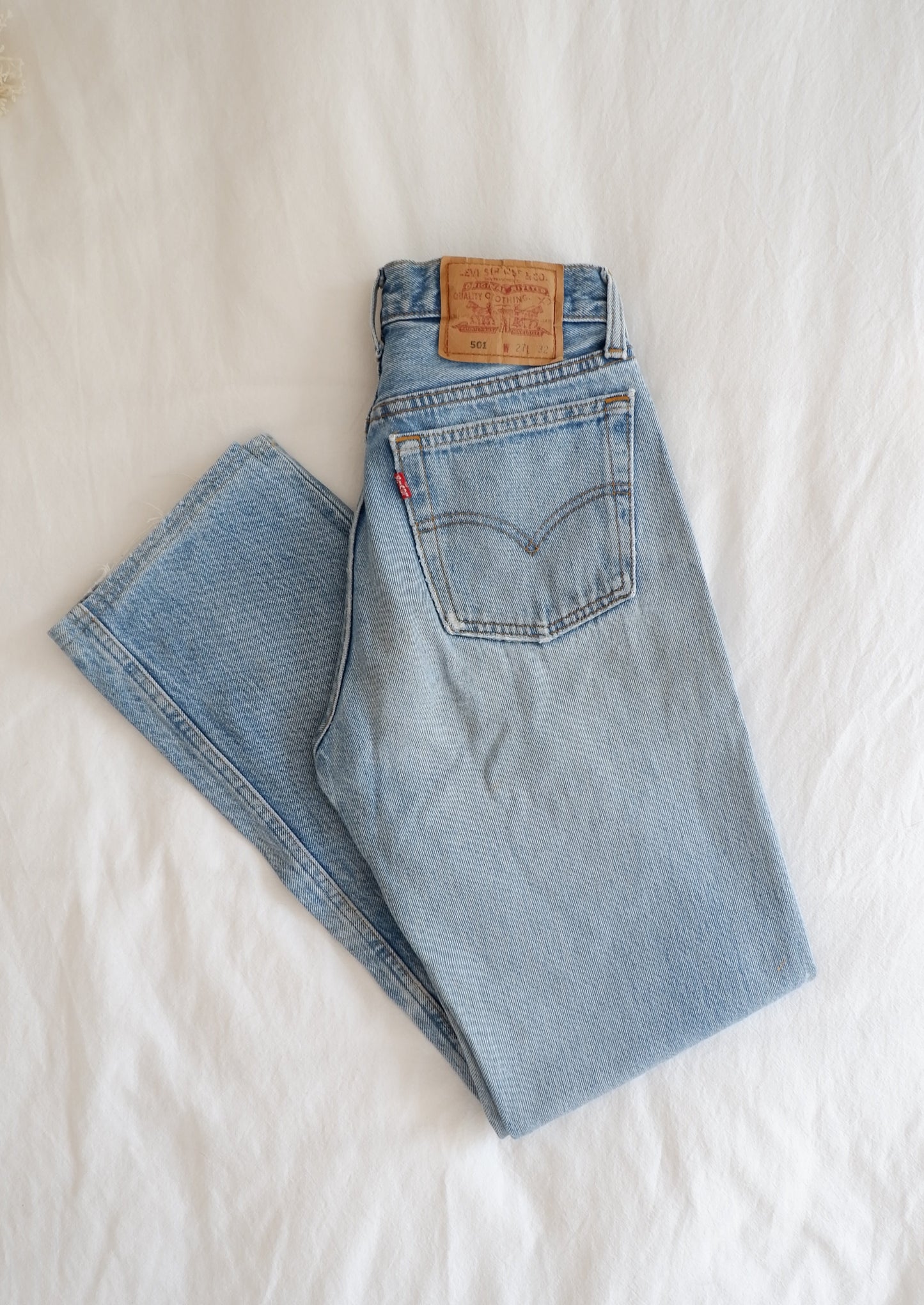 Levis Vintage 501 Paint Splatter Ripped Jeans - 25