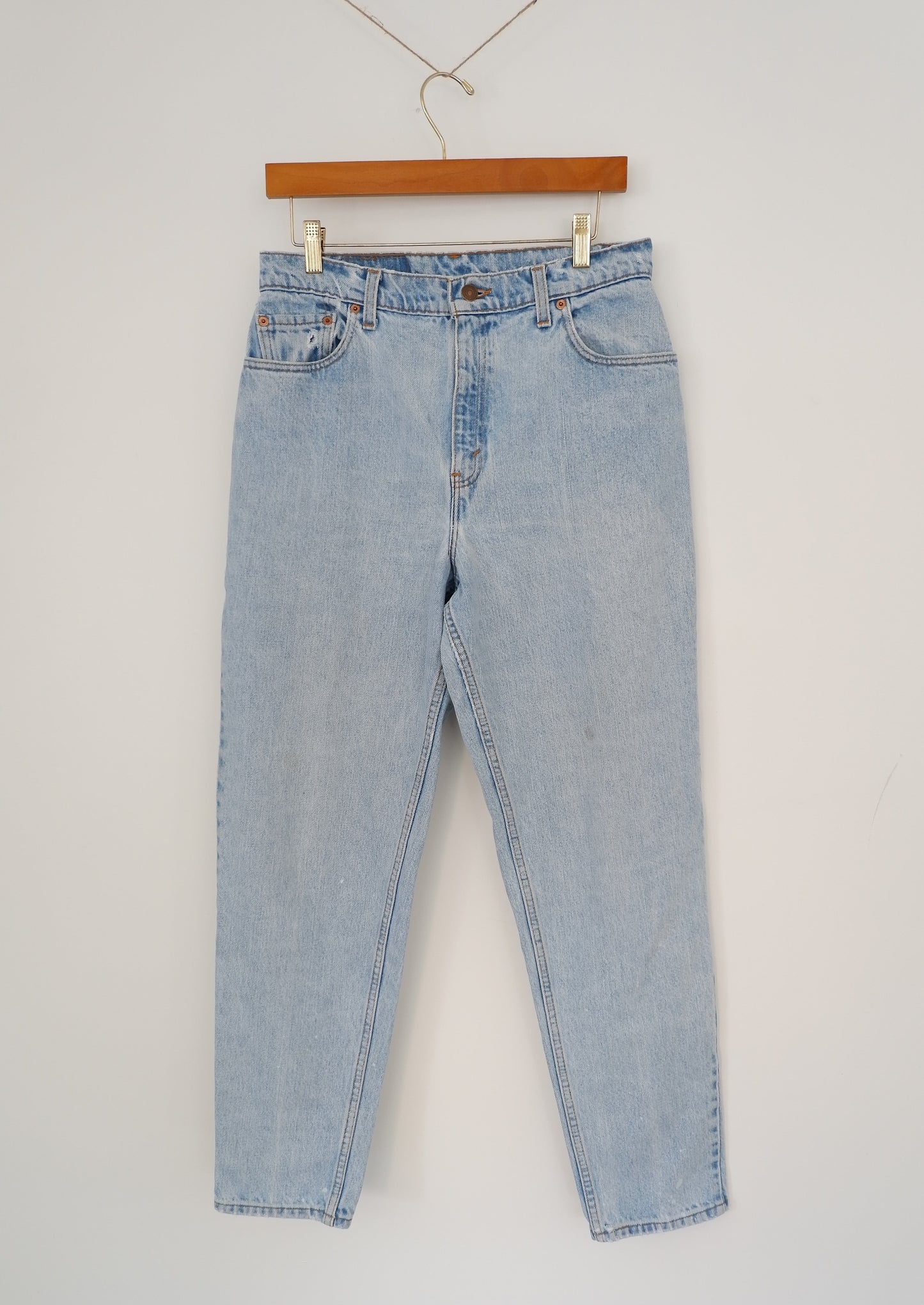 Levis Vintage 550 Relaxed Fit Tapered Leg Jeans - 30