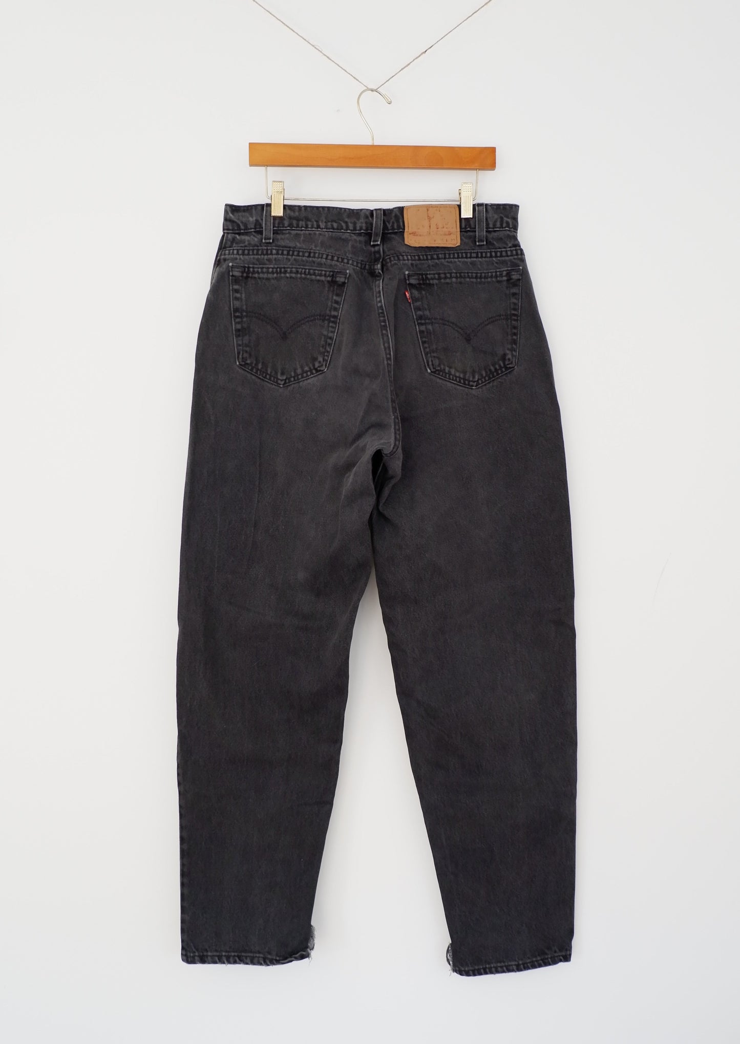 Levis Vintage 550 Black Wash Baggy/Relaxed Fit Jeans - 34