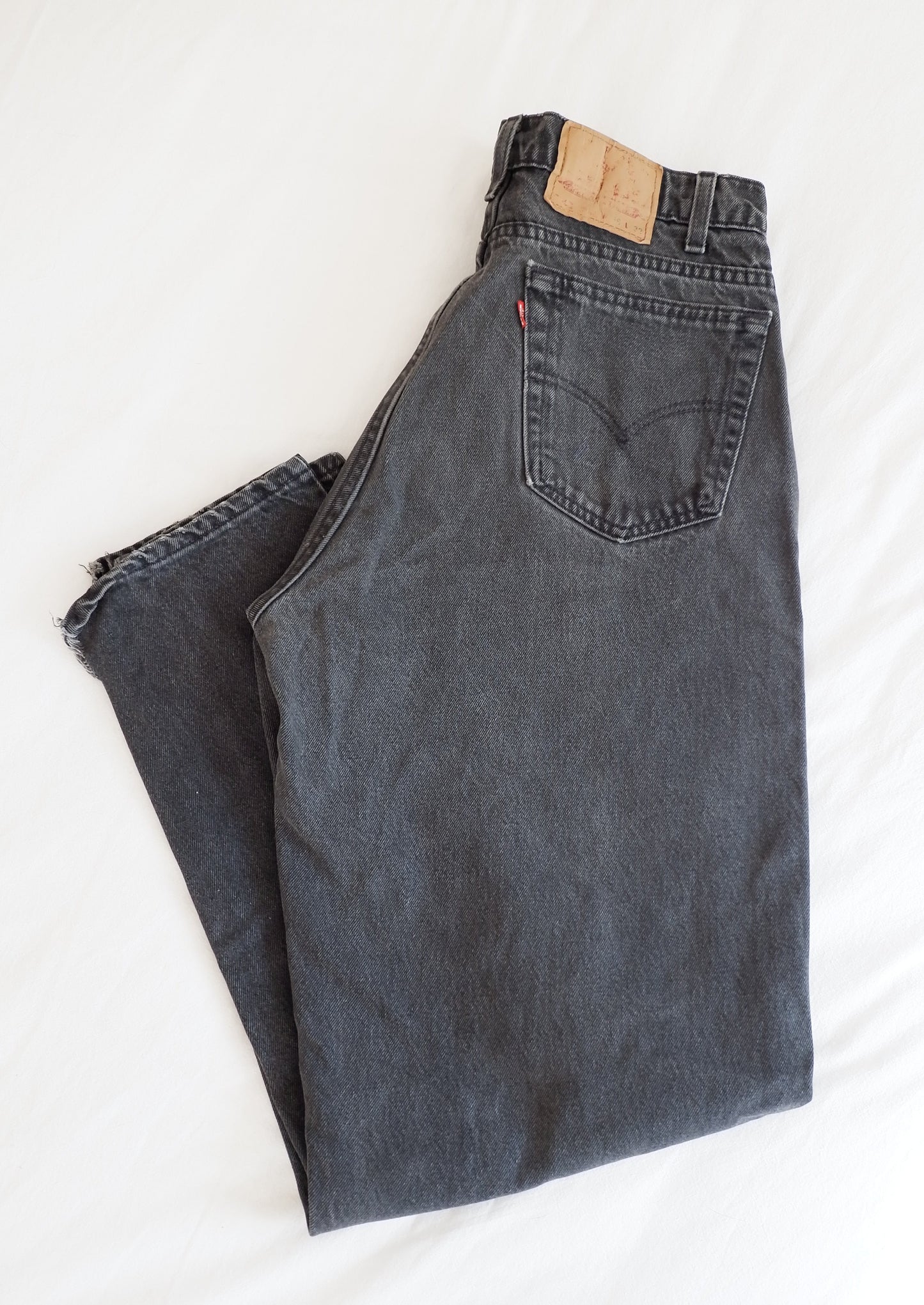 Levis Vintage 550 Black Wash Baggy/Relaxed Fit Jeans - 34