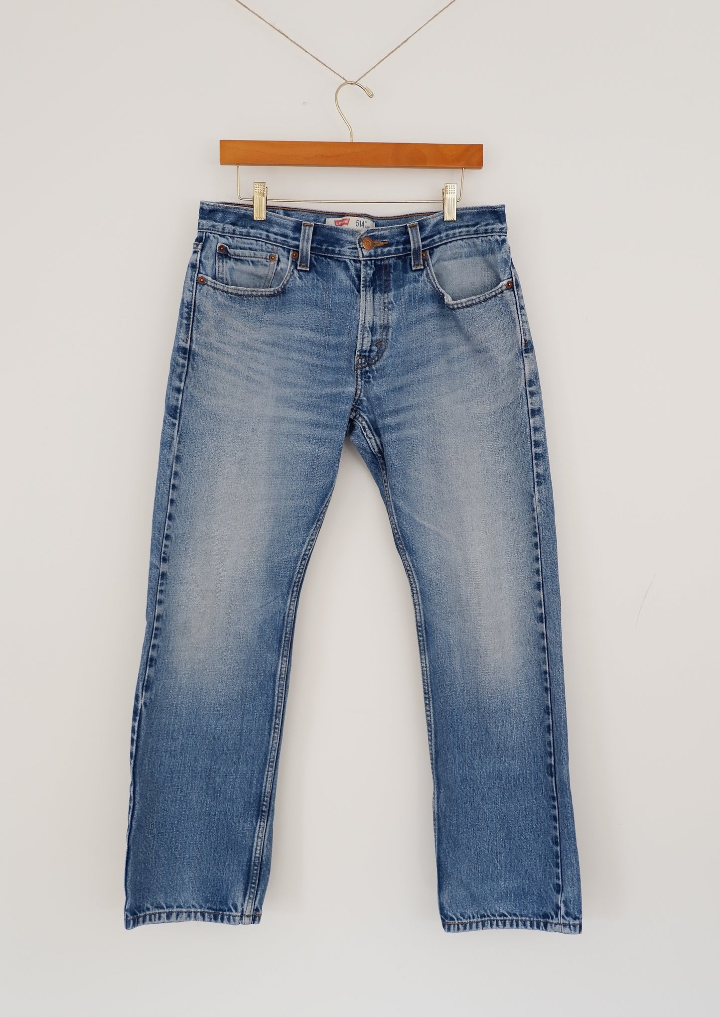 Levis 514 Medium Light Wash Slim Straight Fit Jeans - 33