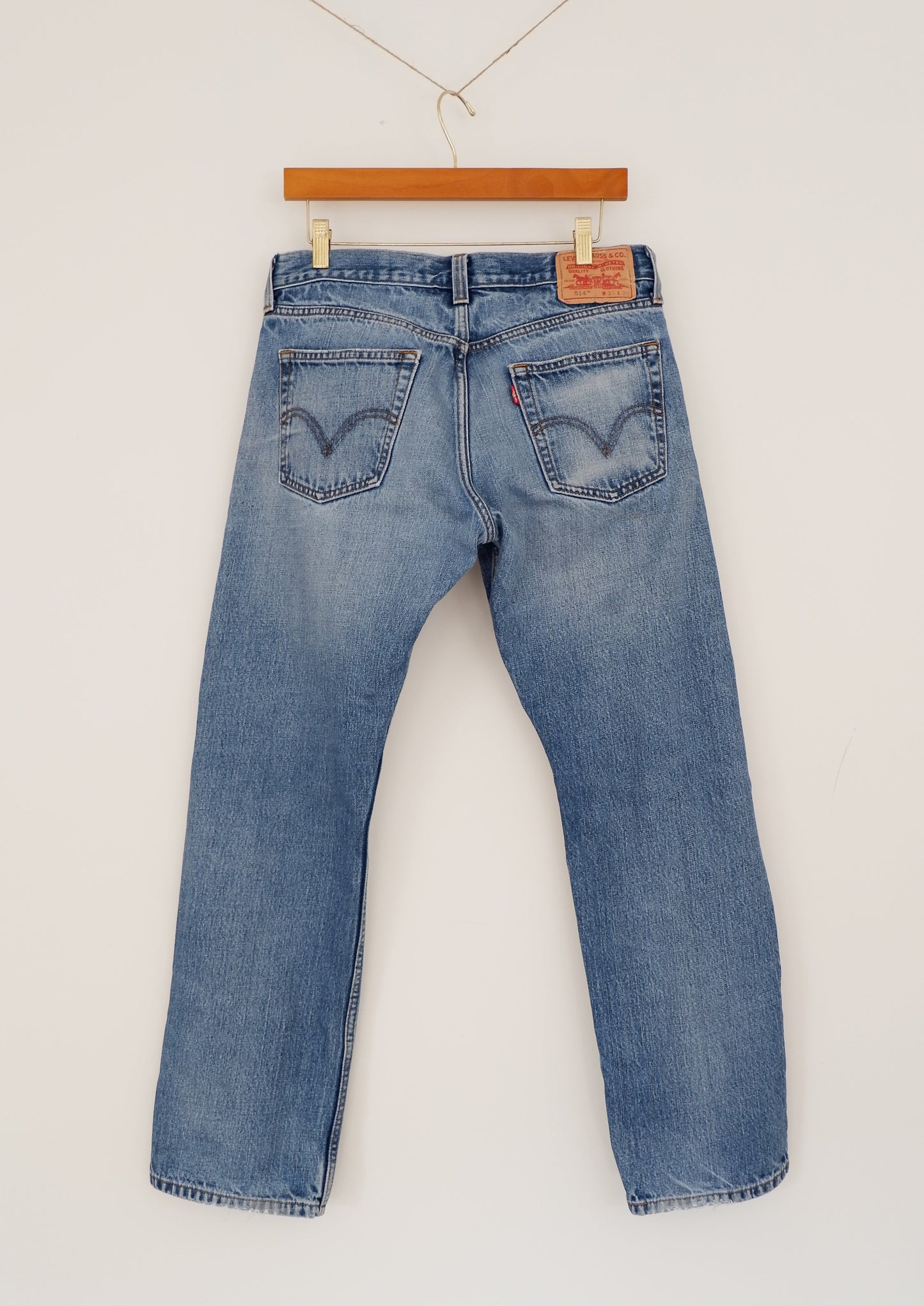 Levis 514 Medium Light Wash Slim Straight Fit Jeans - 33