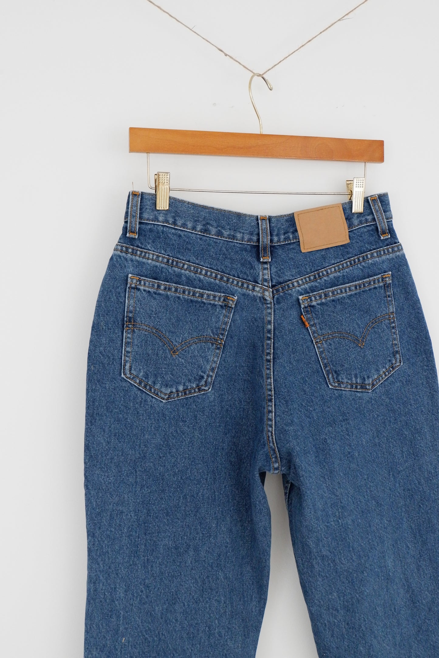 Levis Vintage Medium Wash High Relaxed Fit Slim Leg - 30