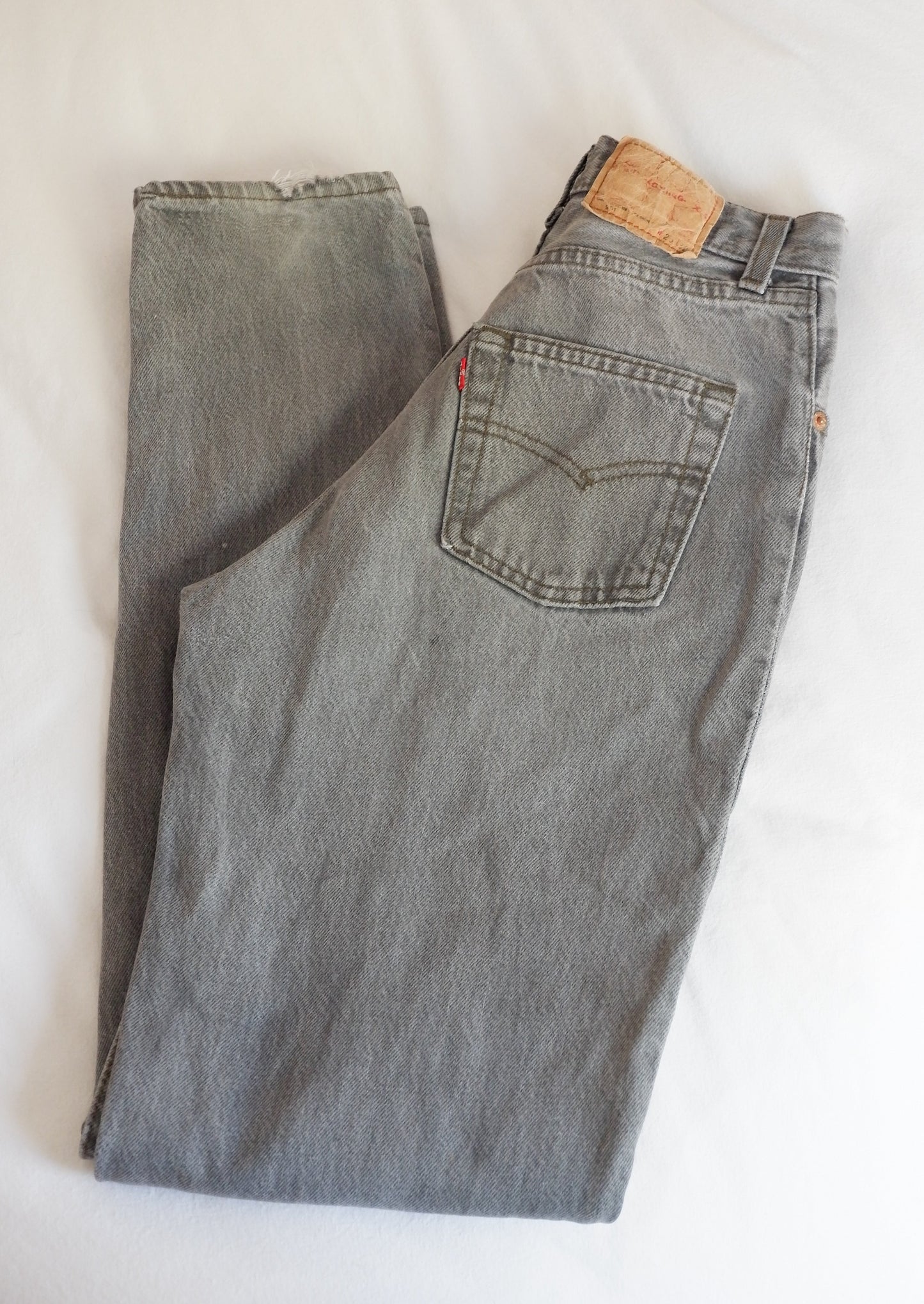 Levis Vintage 591 Light Grey Jeans - 26