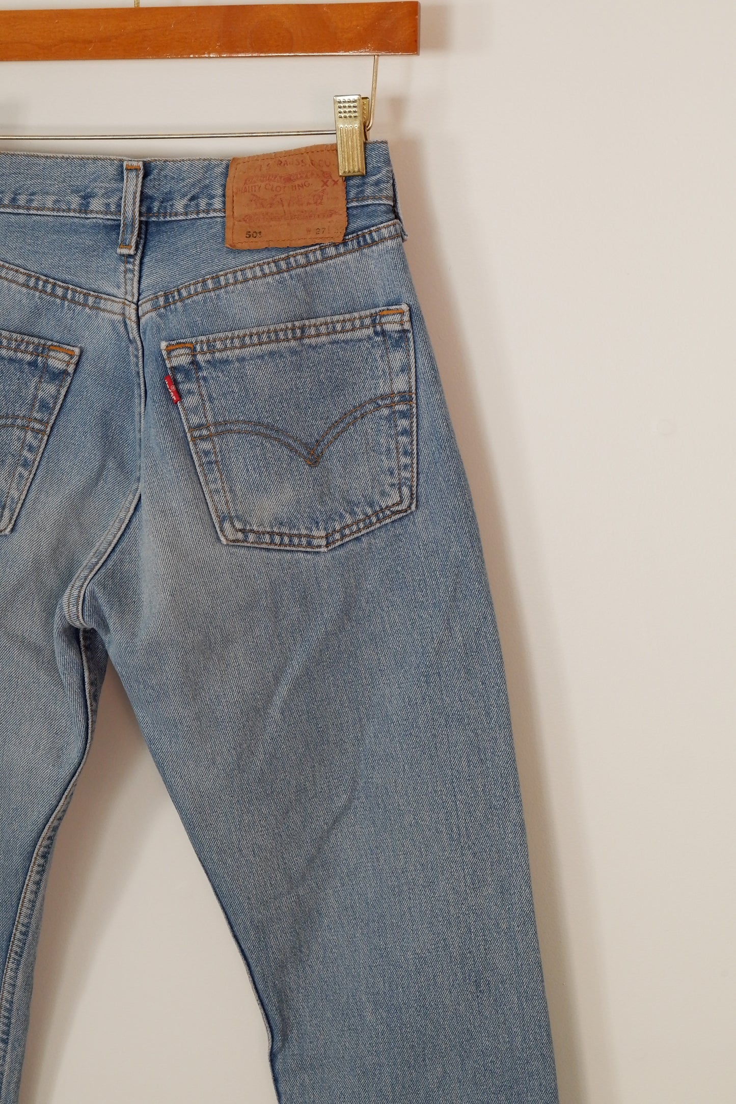Levis Vintage 501 Medium Light Wash Jeans - 26