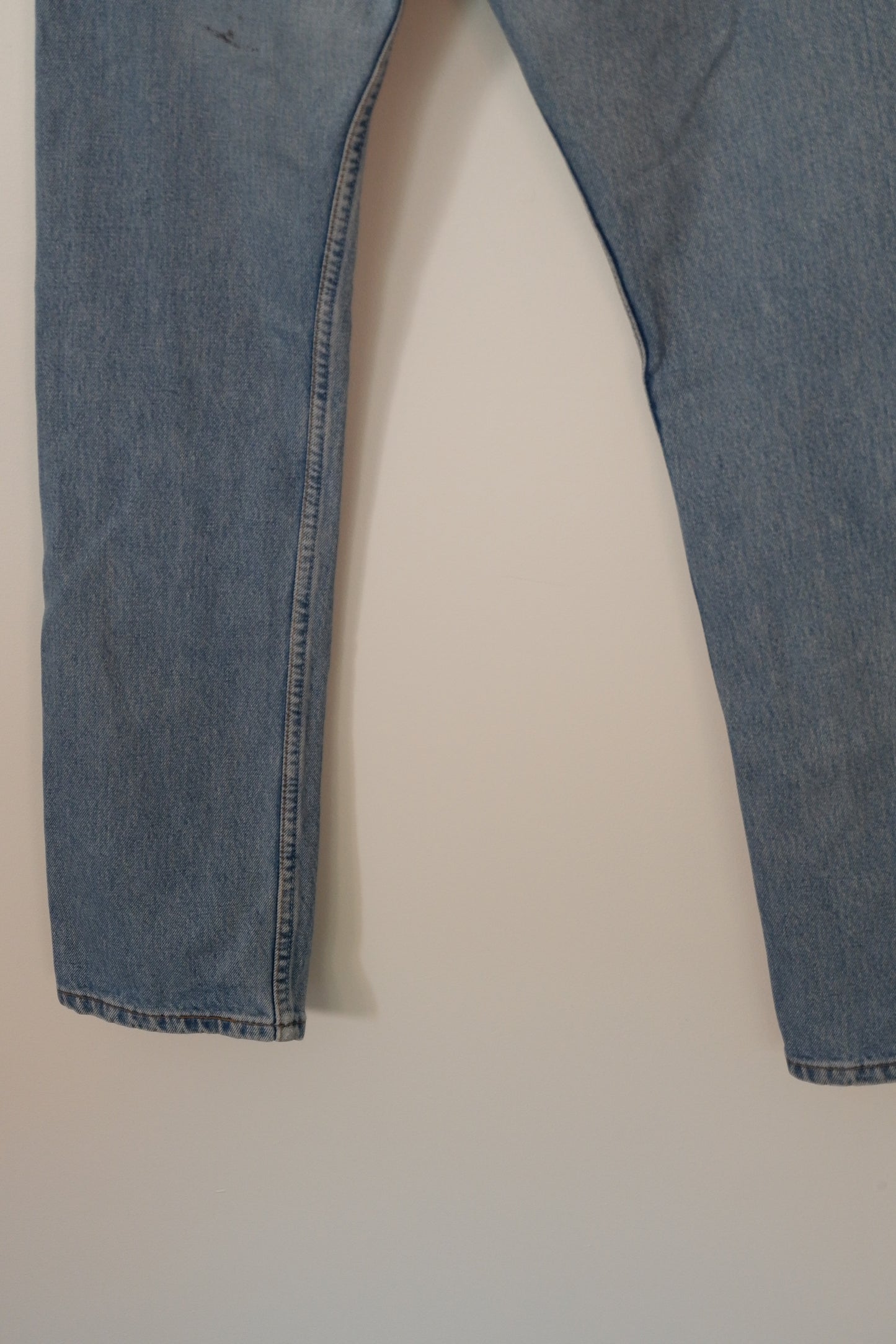 Levis Vintage 501 Medium Light Wash Jeans - 26