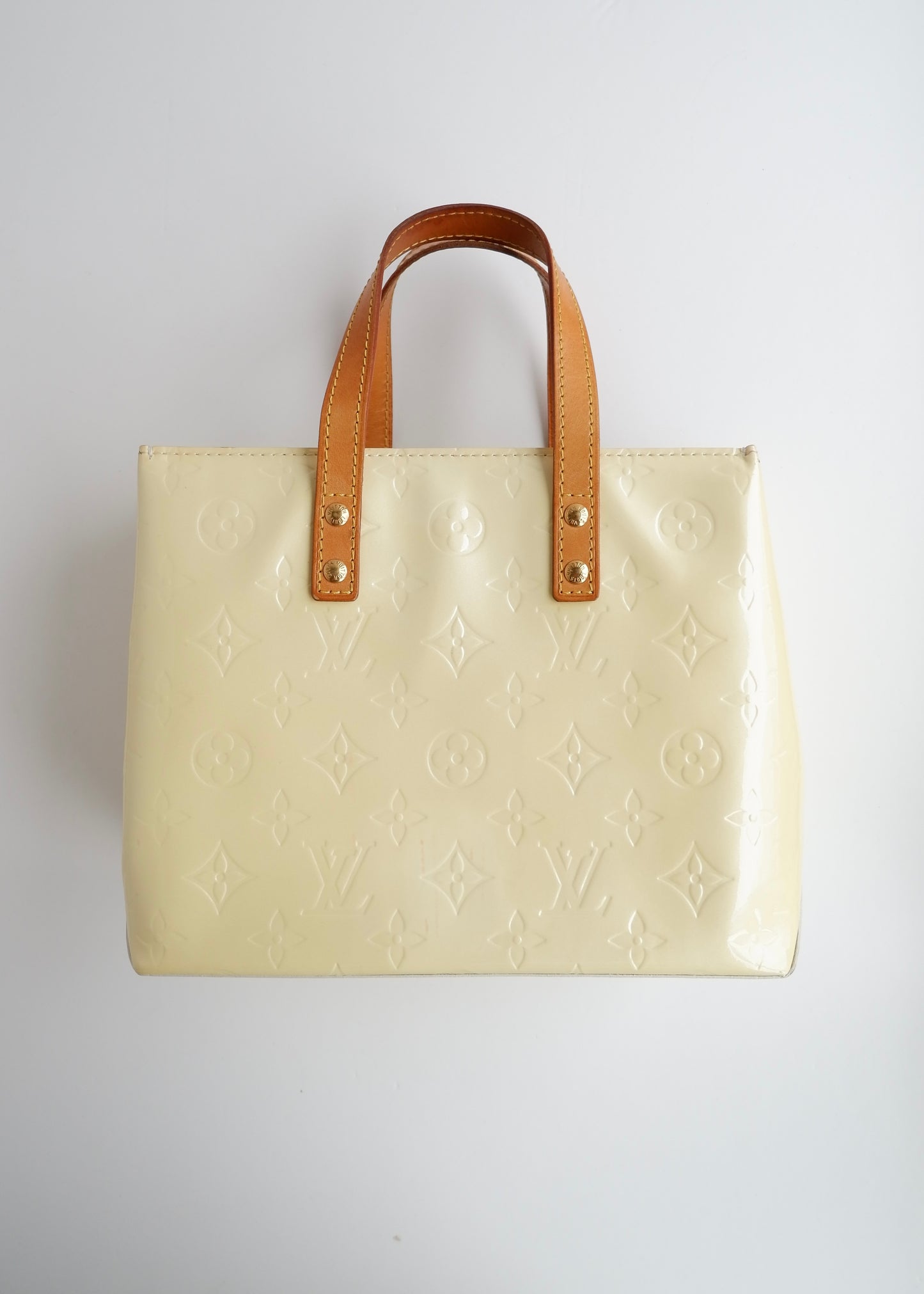 Authentic Preowned Louis Vuitton Off White Monogram Vernis Reade Handbag