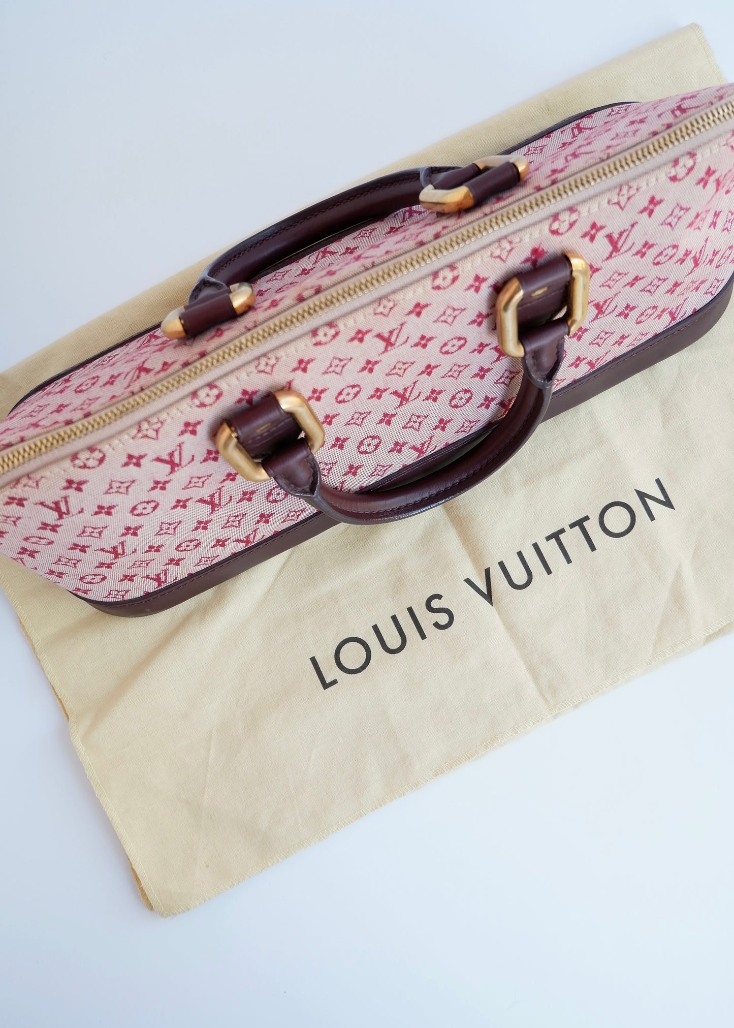 Authentic Preowned Louis Vuitton Burgundy Mini Lin Long Alma