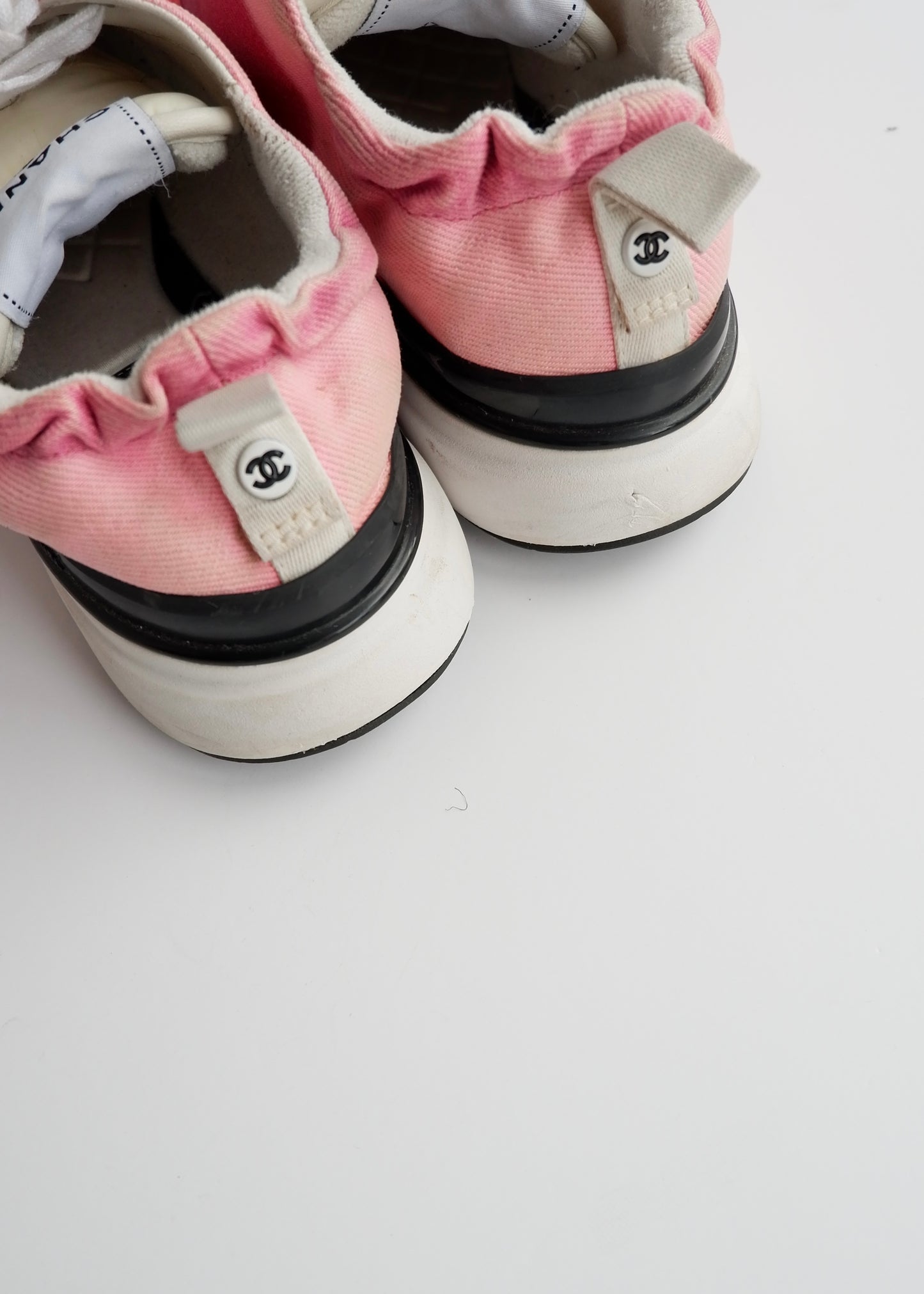Authentic Preowned Chanel Pink Fabric/Suede CC Logo Low Top Sneakers - 37